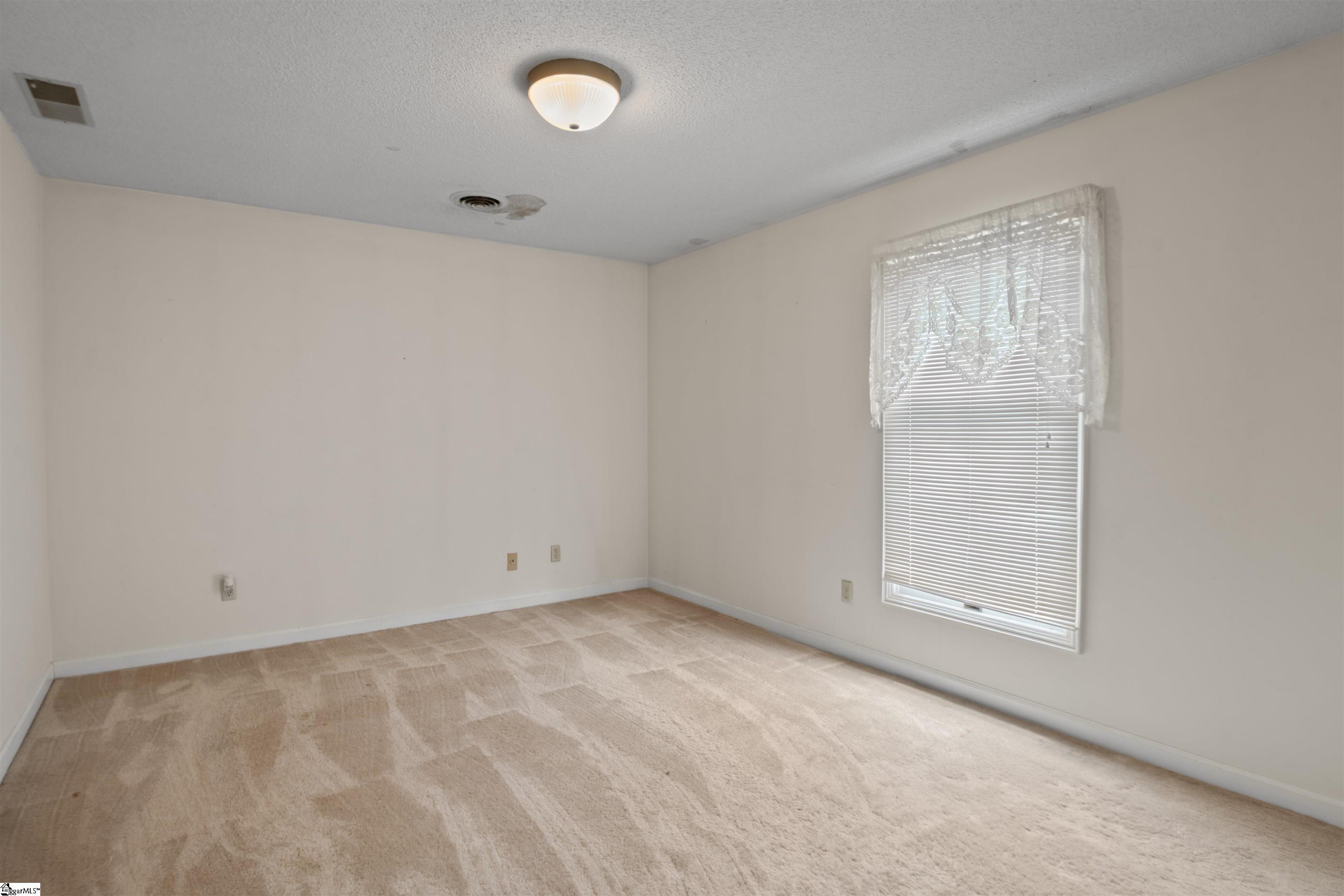 128 Milford Bridge Lane Easley, SC 29640