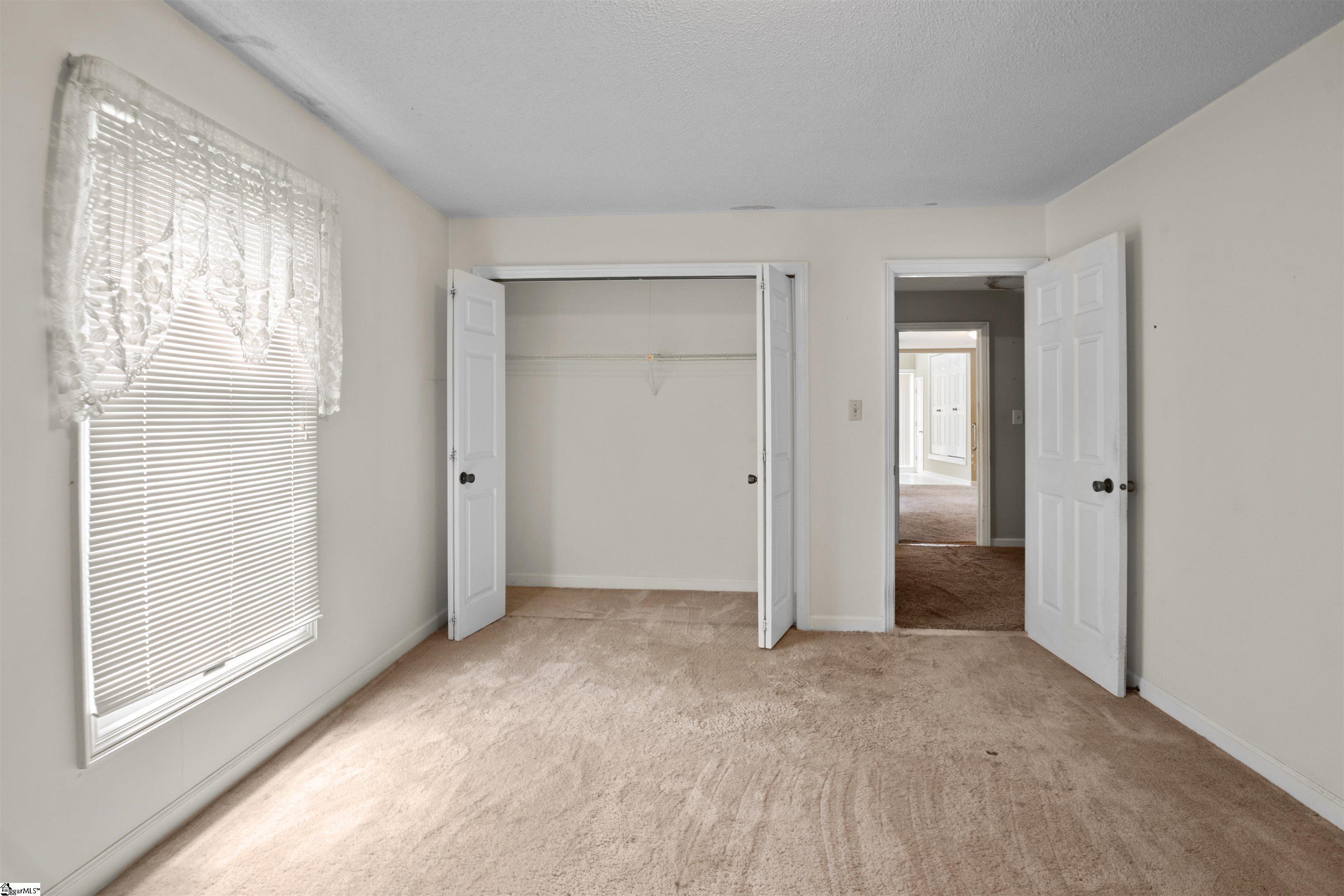 128 Milford Bridge Lane Easley, SC 29640
