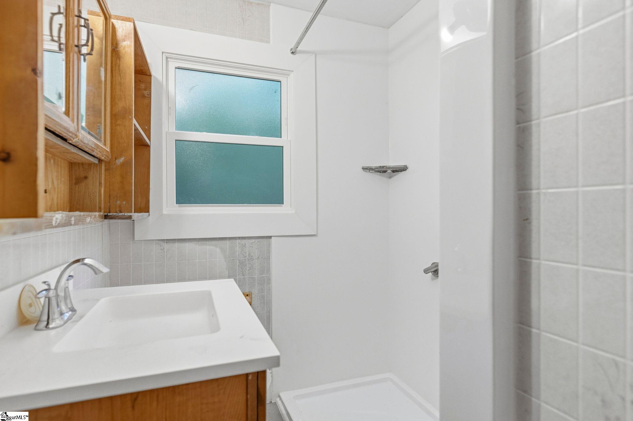 13 Walnut Lane Travelers Rest, SC 29690