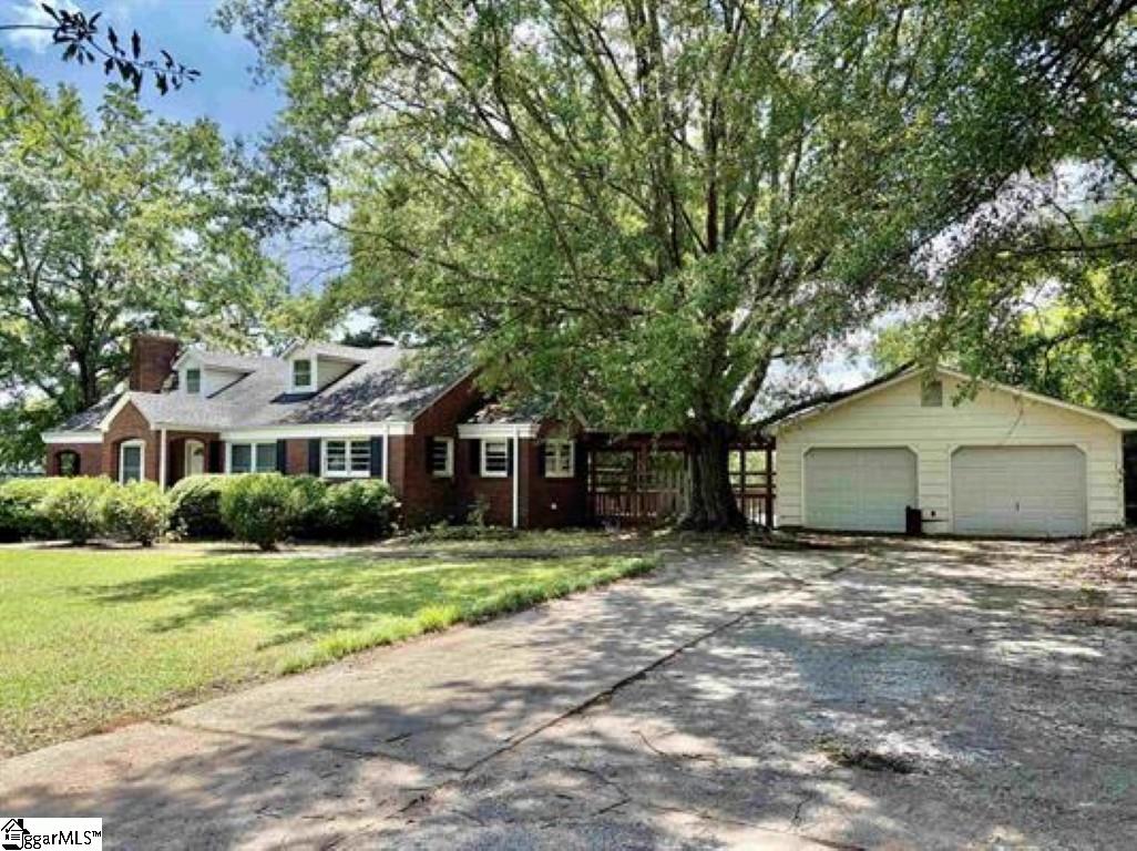 4421 New Cut Road Inman, SC 29349