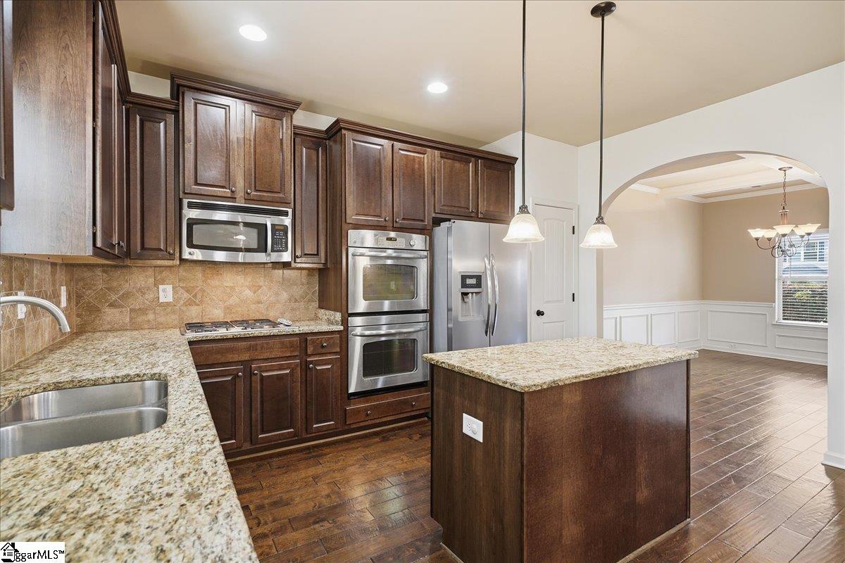261 Oak Branch Drive Simpsonville, SC 29681