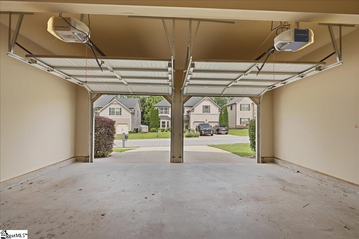 261 Oak Branch Drive Simpsonville, SC 29681