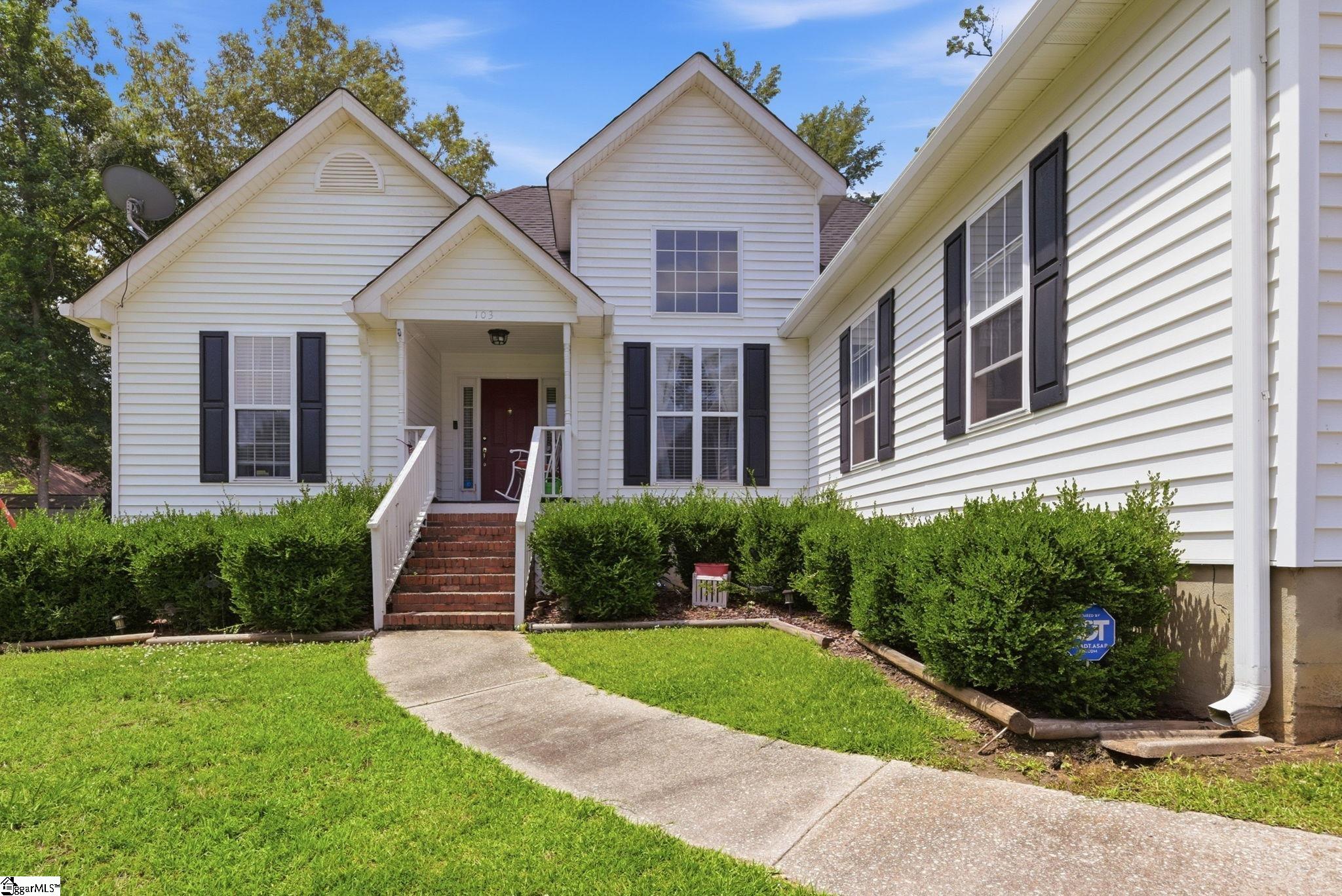 103 Pinebark Lane Greenwood, SC 29649