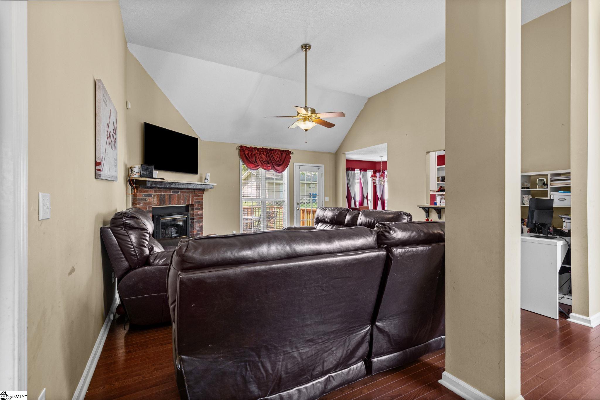 103 Pinebark Lane Greenwood, SC 29649