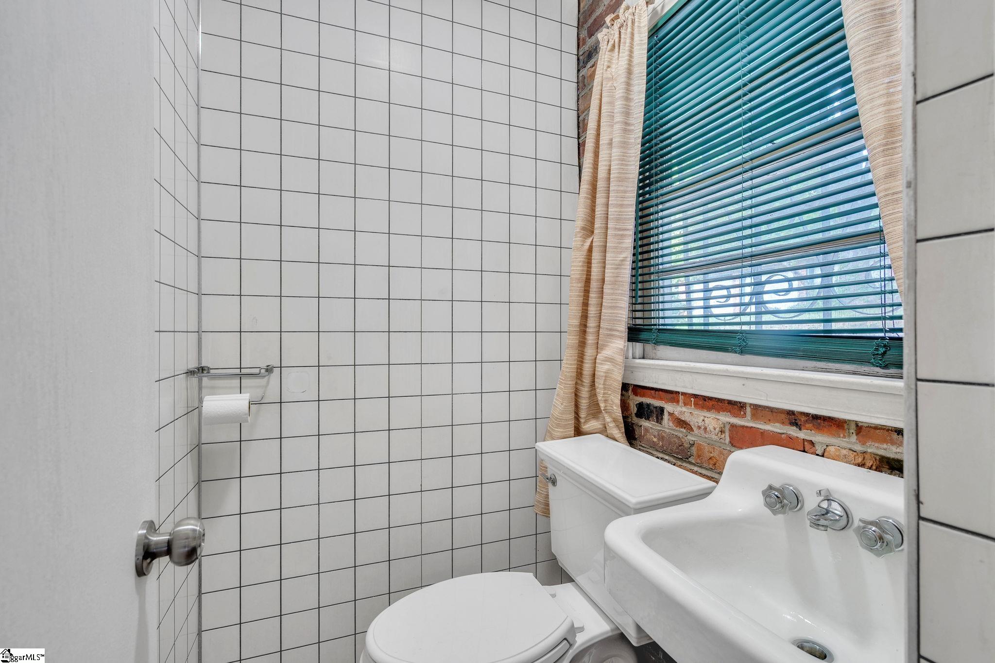 106 McCullough Road Piedmont, SC 29673