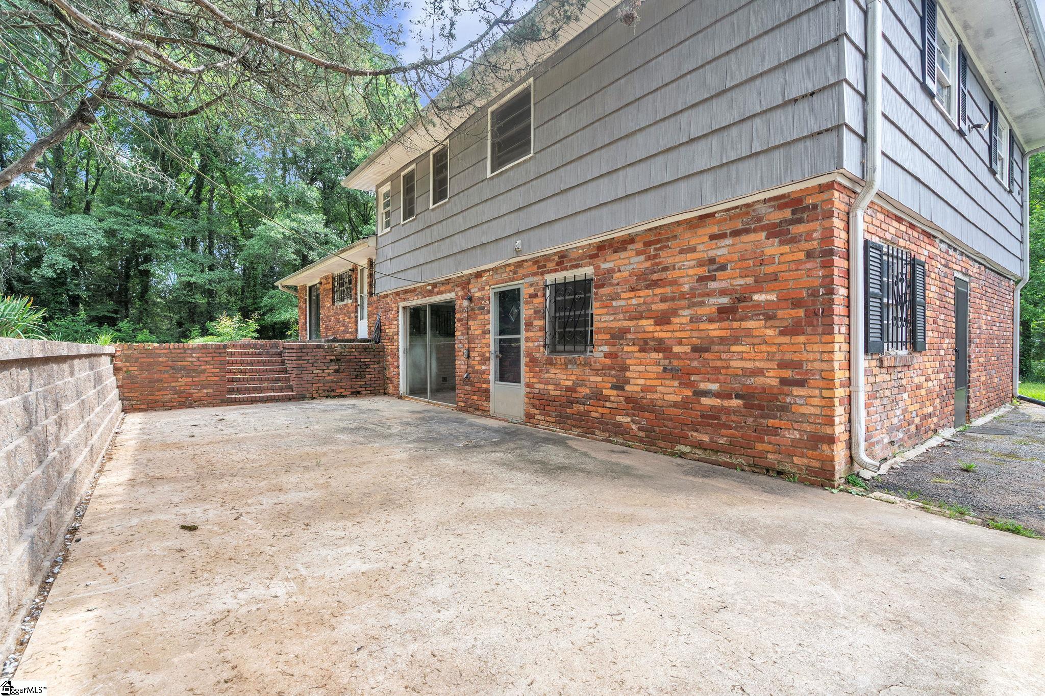 106 McCullough Road Piedmont, SC 29673