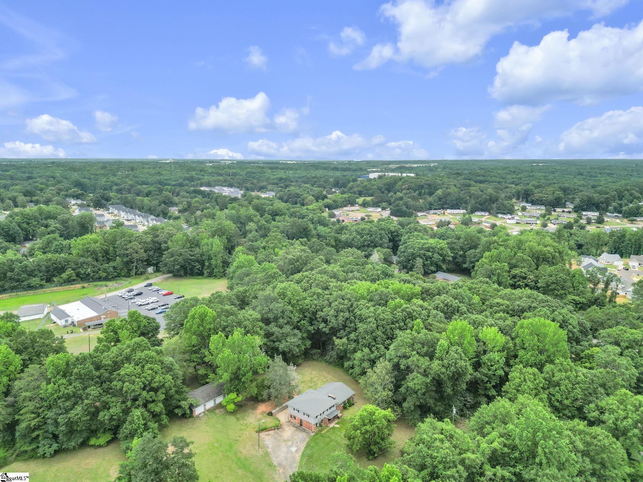 106 McCullough Road Piedmont, SC 29673