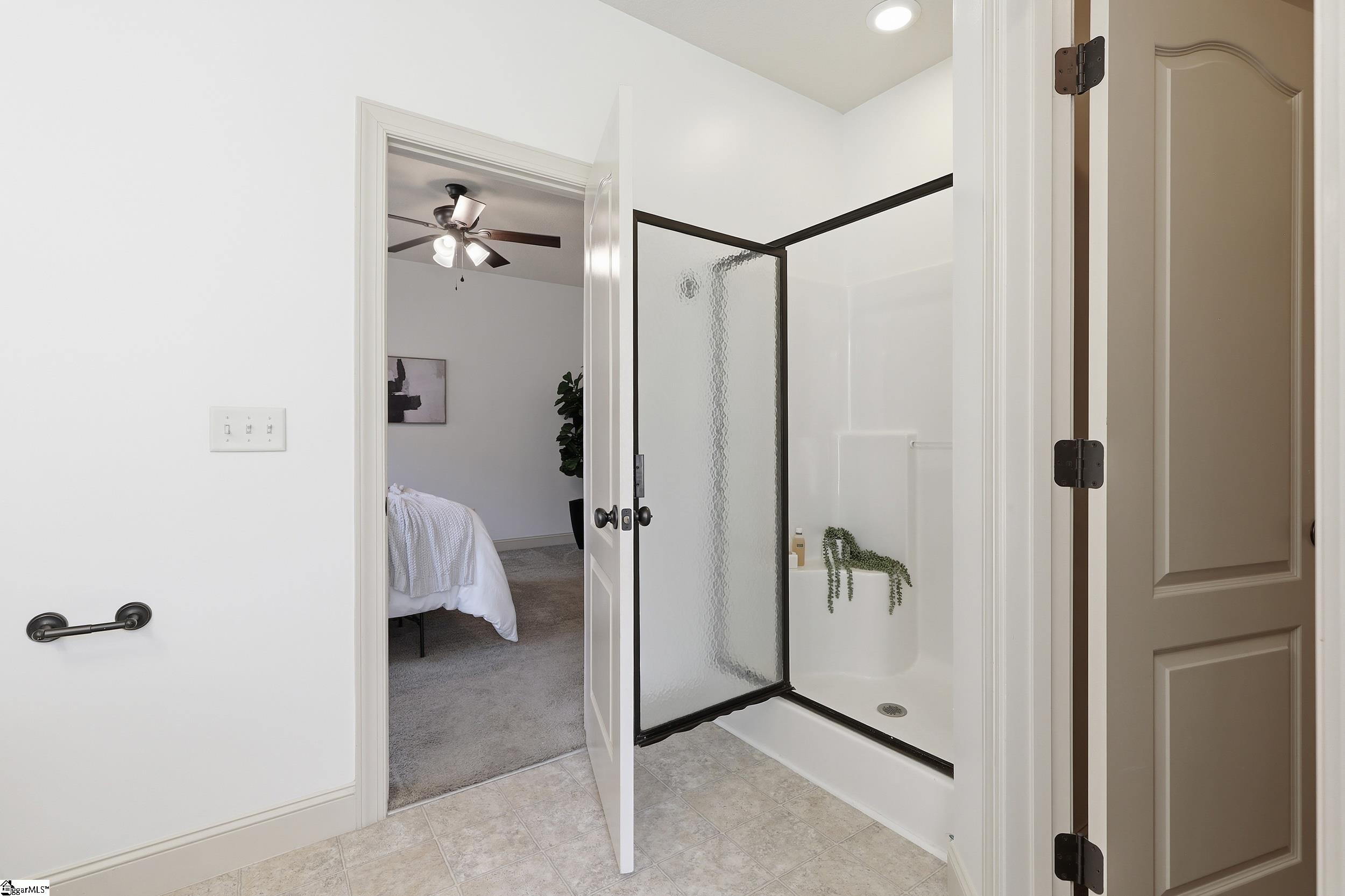 4 Litten Way Greenville, SC 29615