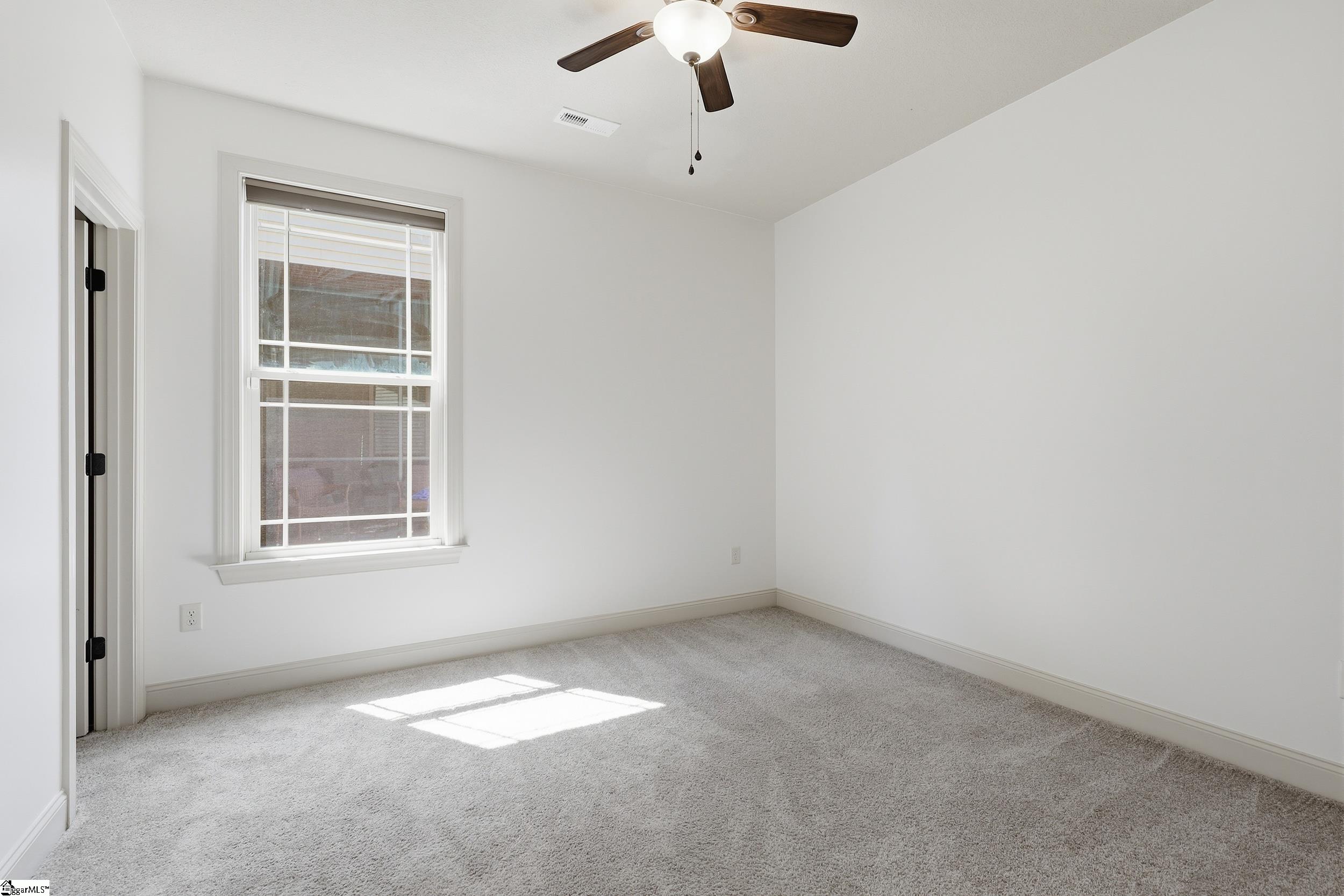 4 Litten Way Greenville, SC 29615