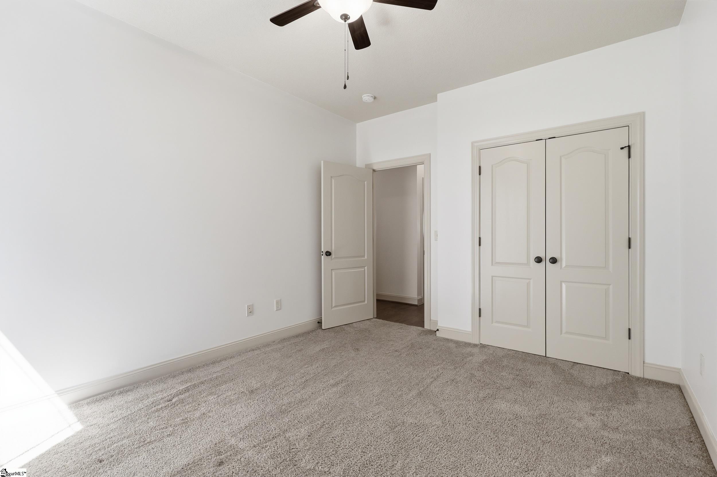 4 Litten Way Greenville, SC 29615