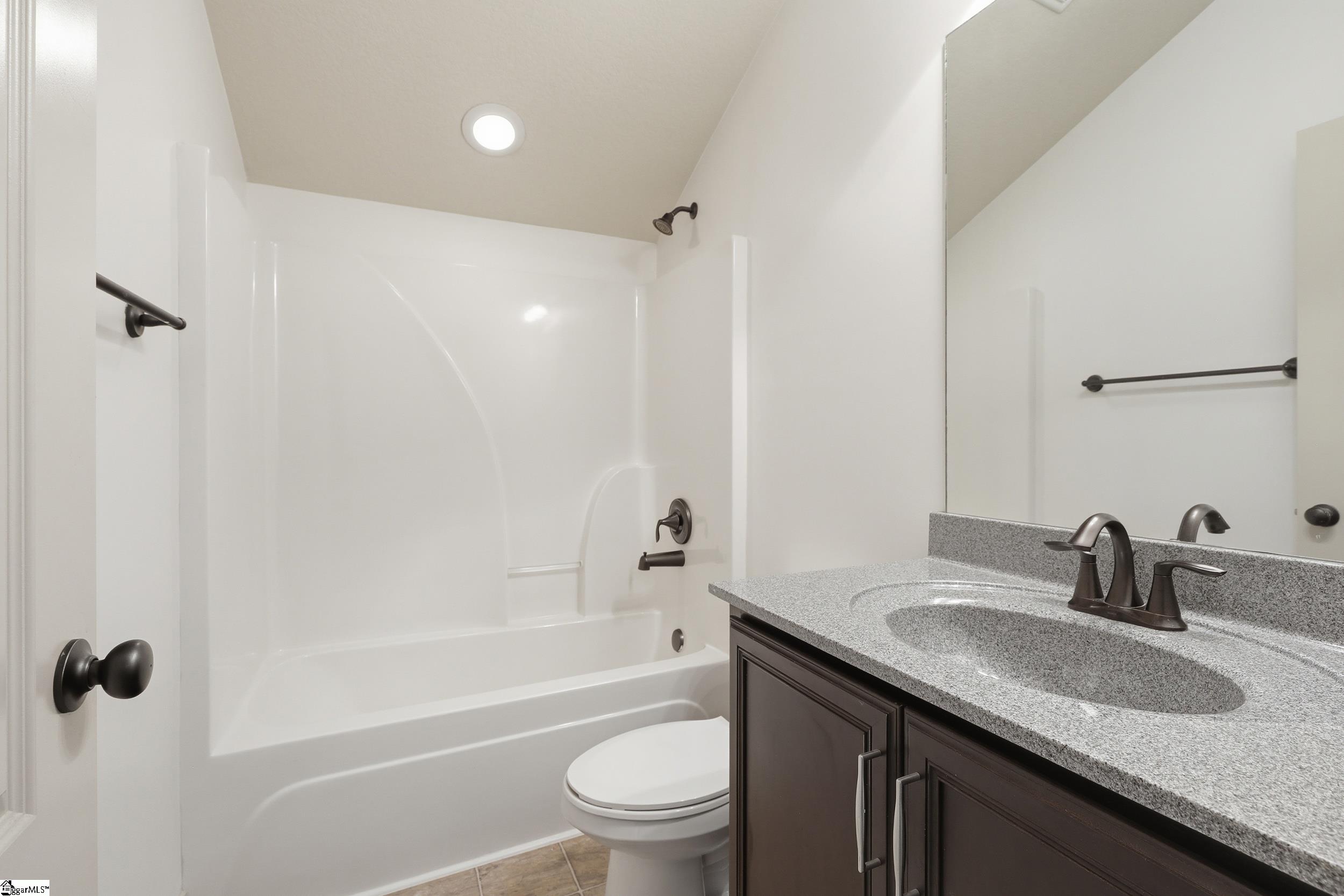 4 Litten Way Greenville, SC 29615