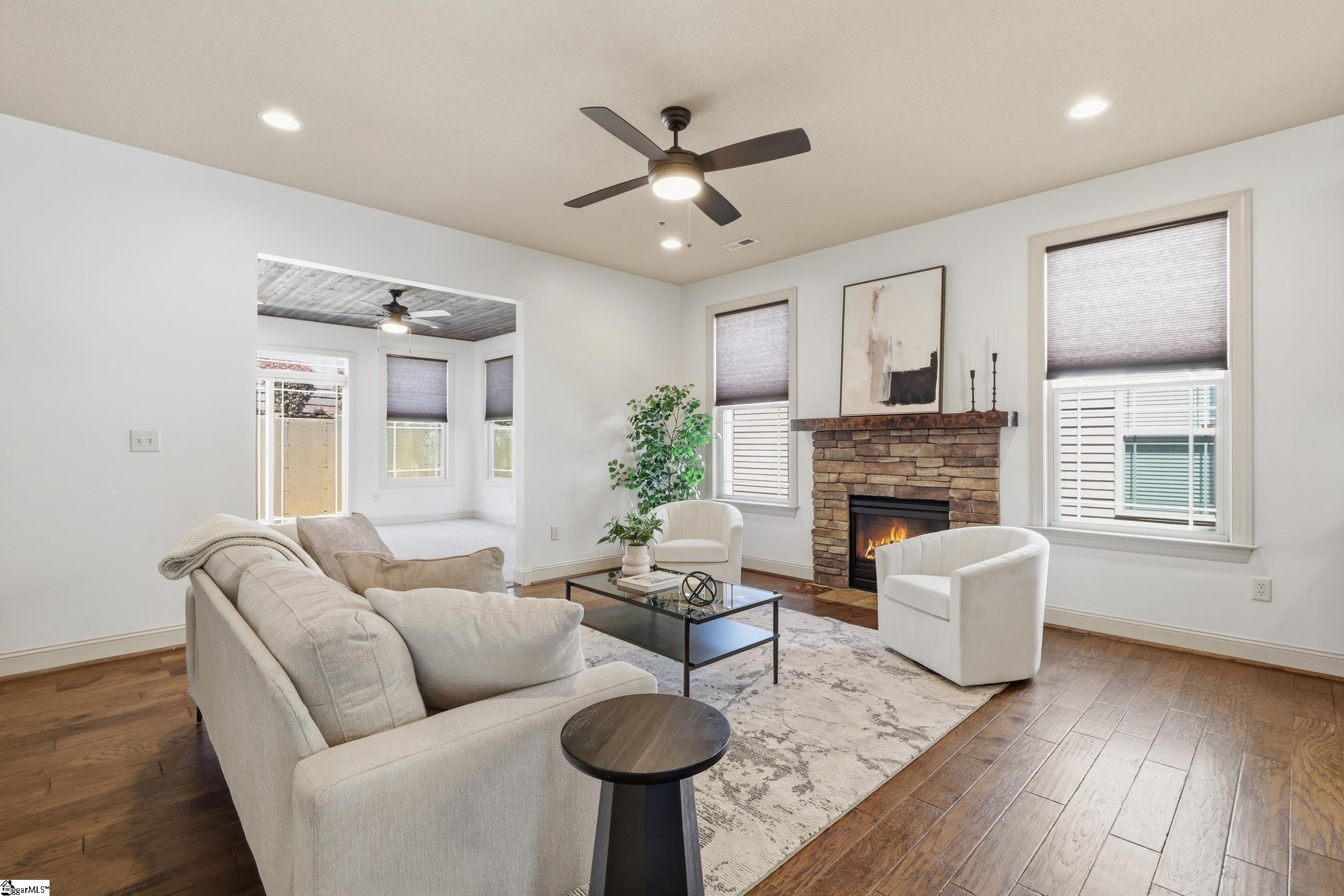4 Litten Way Greenville, SC 29615