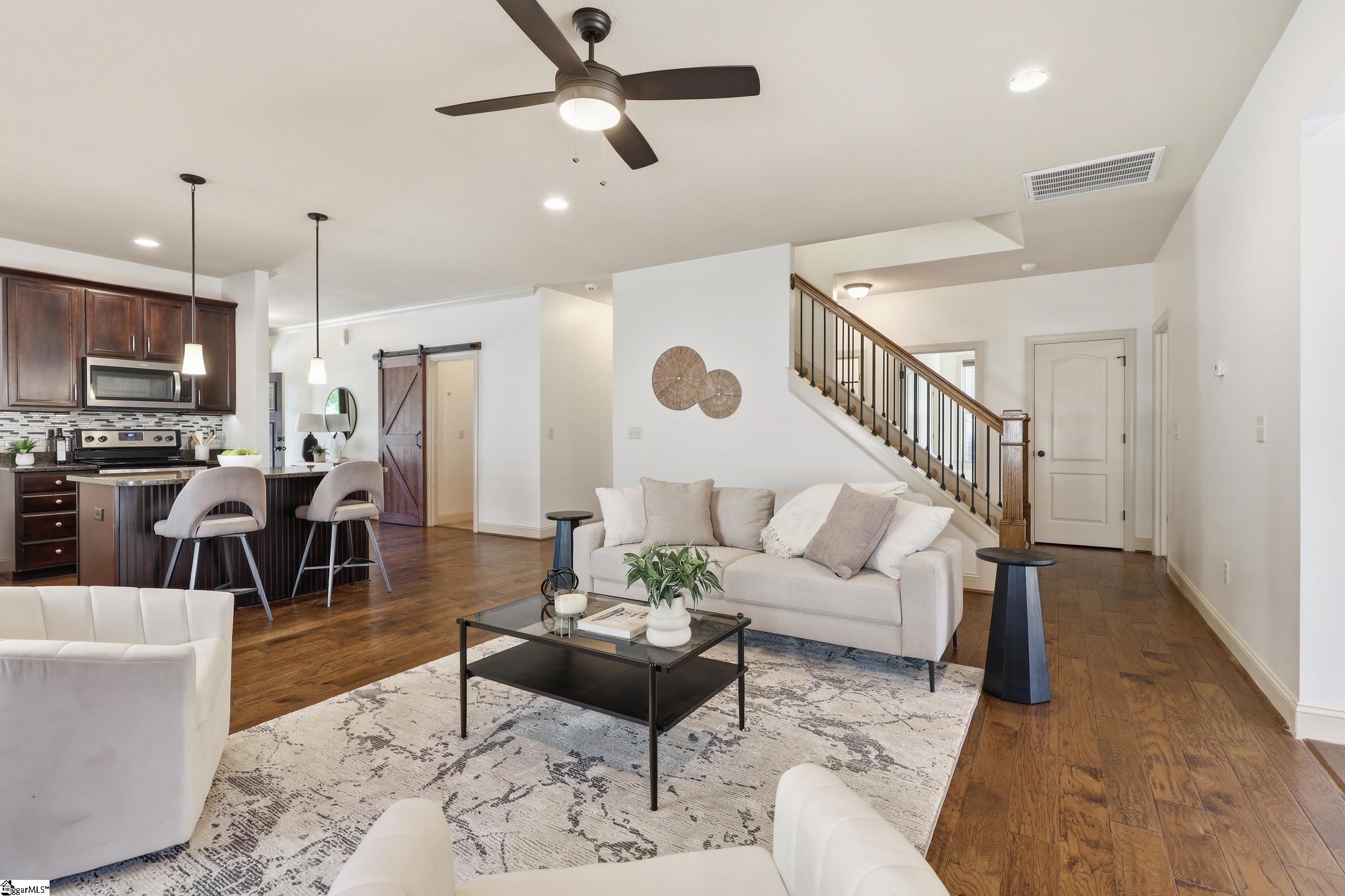 4 Litten Way Greenville, SC 29615