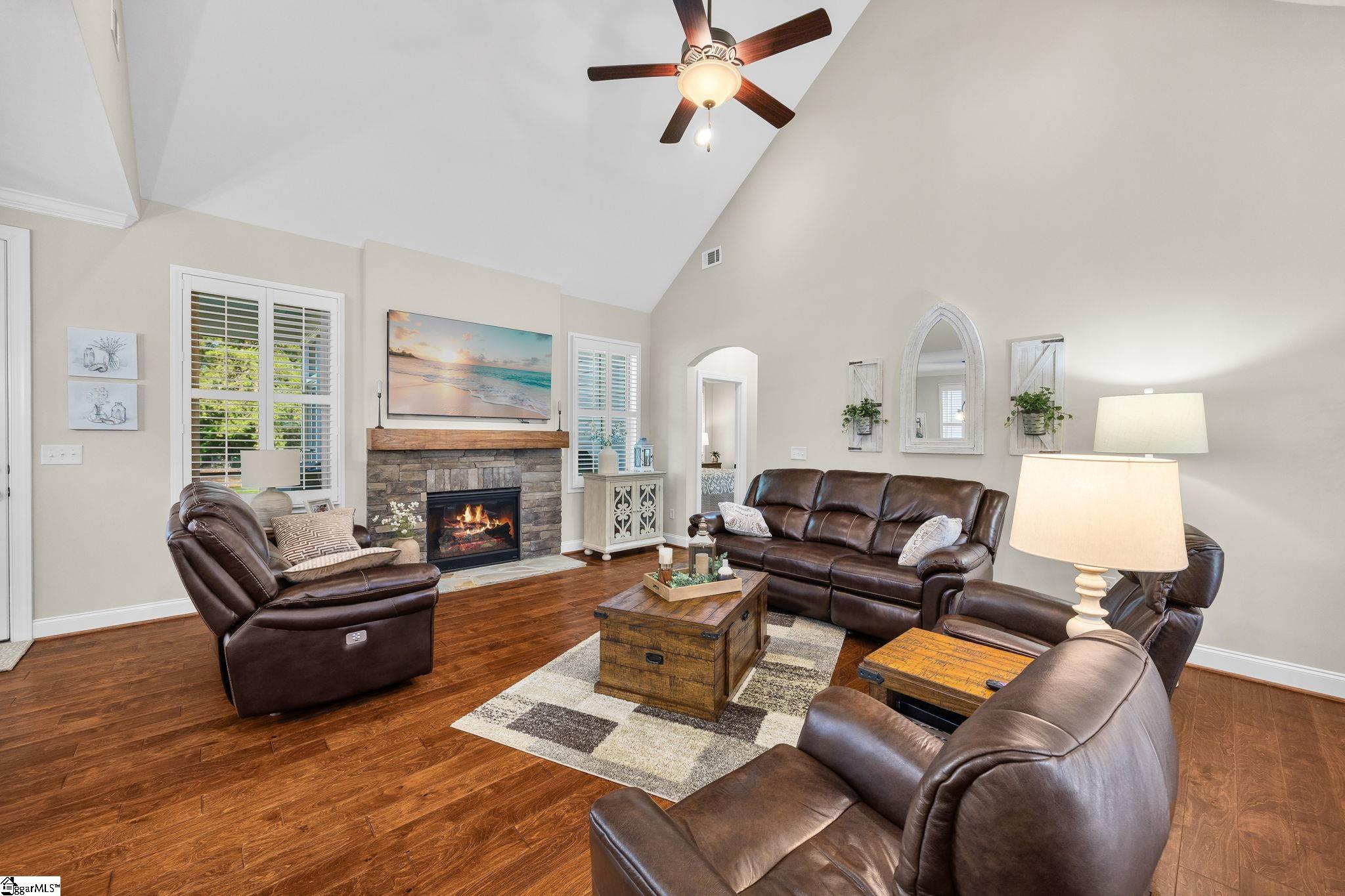 104 Sunlit Drive Simpsonville, SC 29680