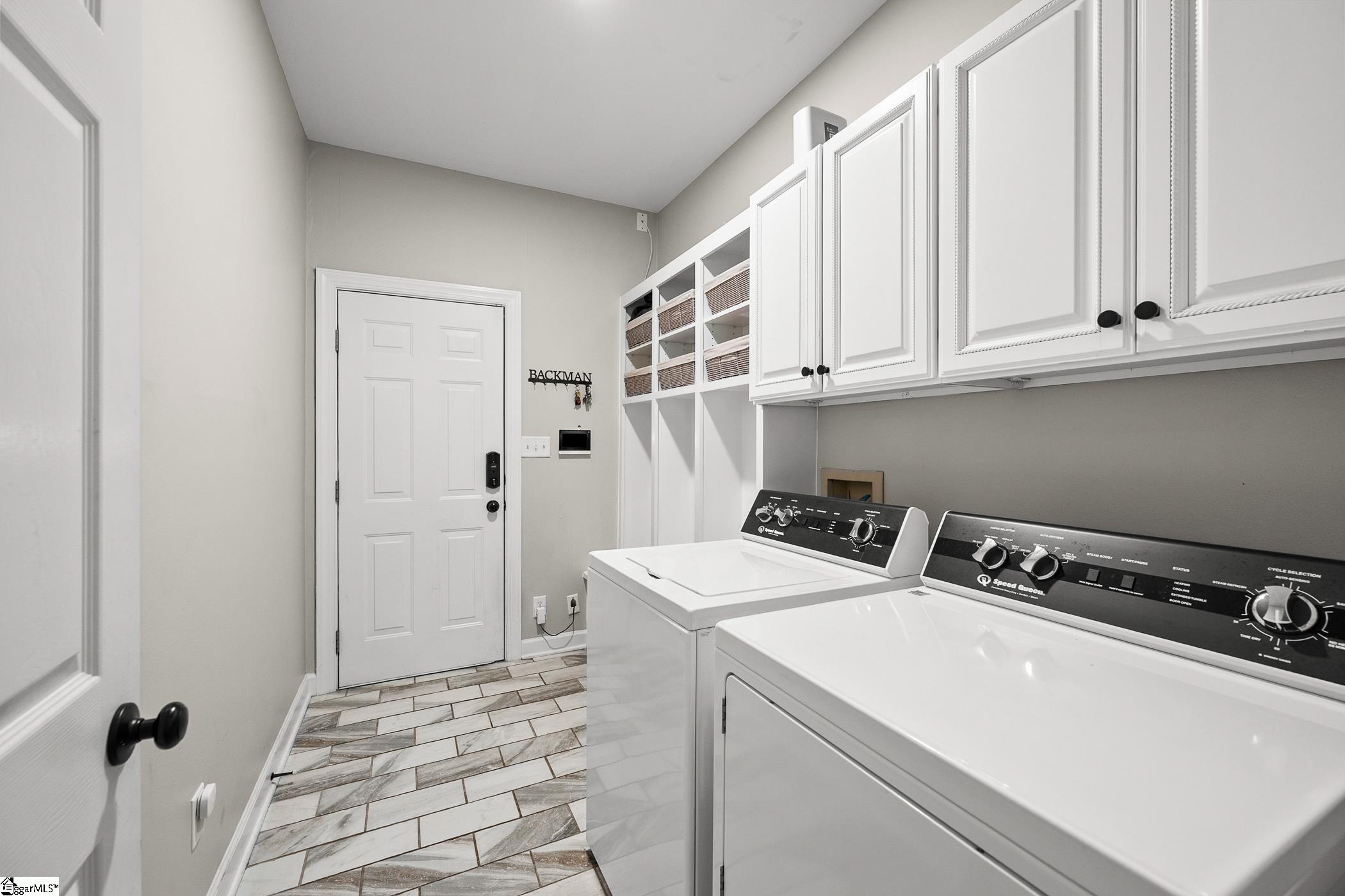 118 Leesburg Peak Greer, SC 29651