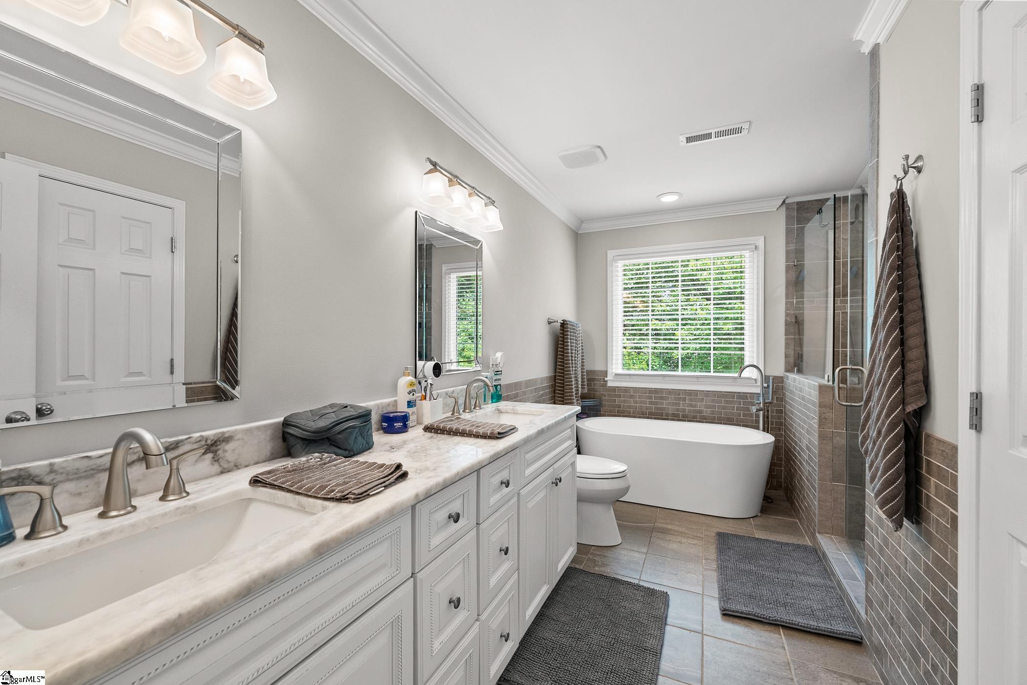 118 Leesburg Peak Greer, SC 29651
