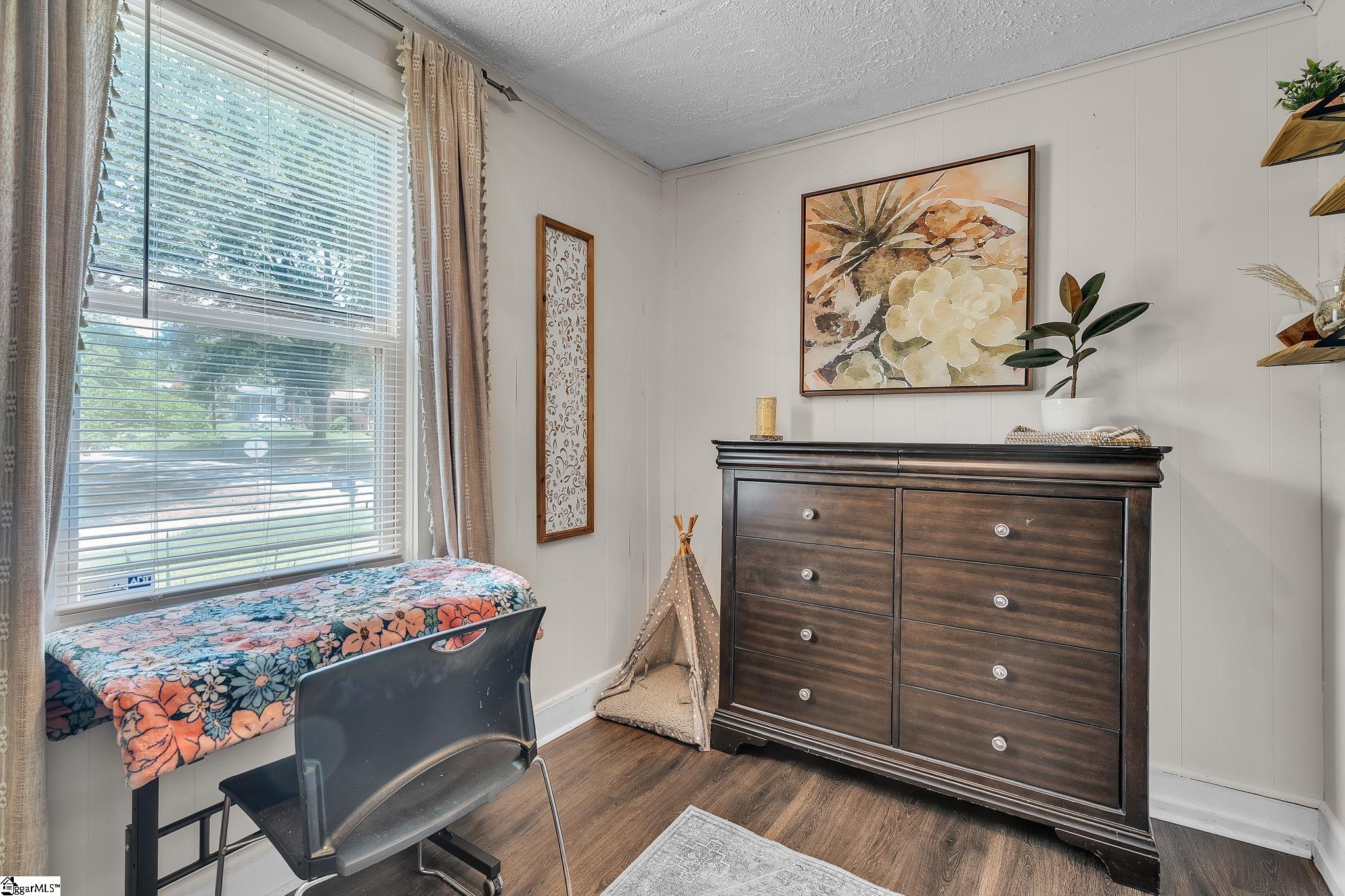 841 S Florida Avenue Greenville, SC 29611