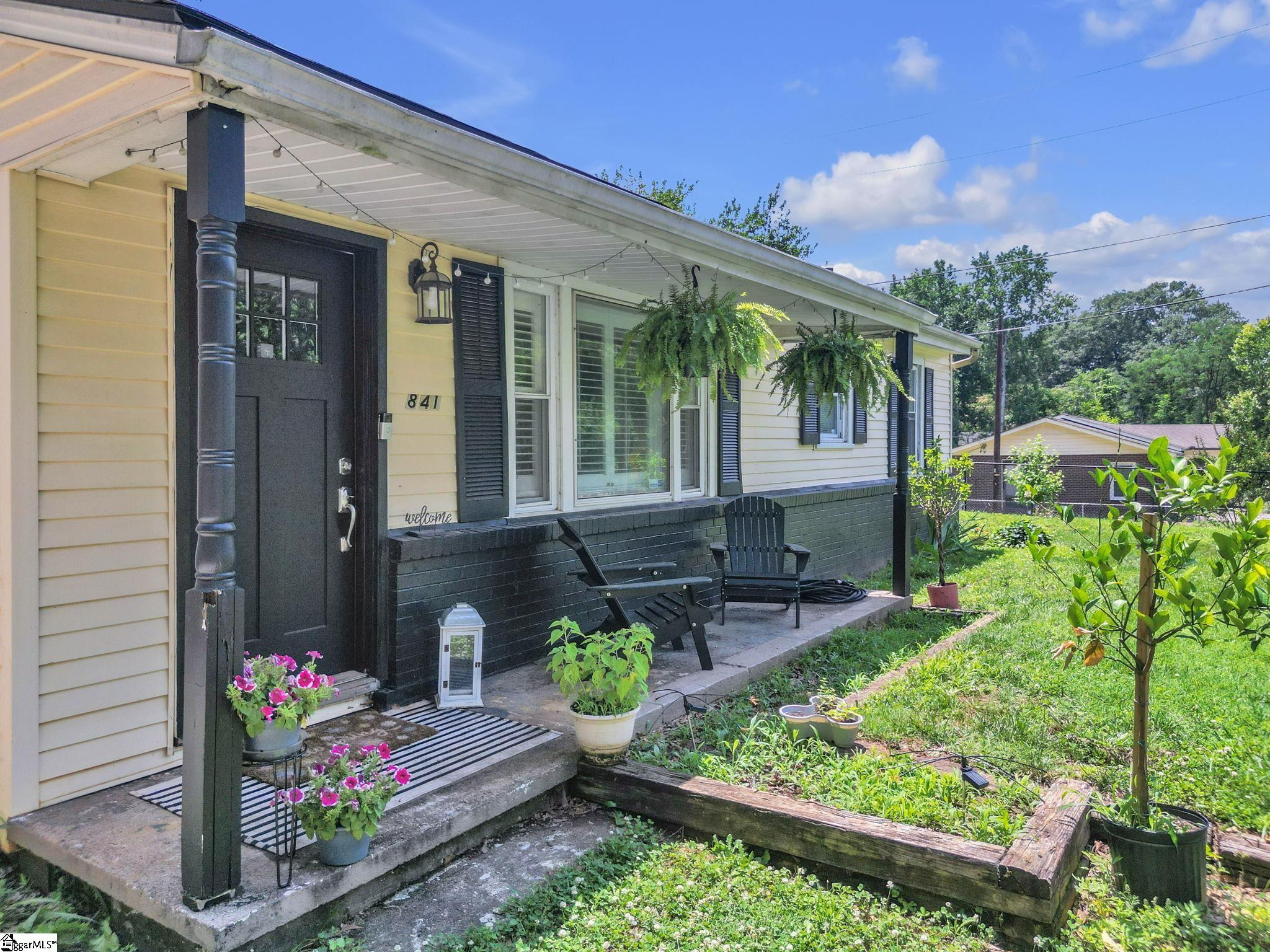 841 S Florida Avenue Greenville, SC 29611