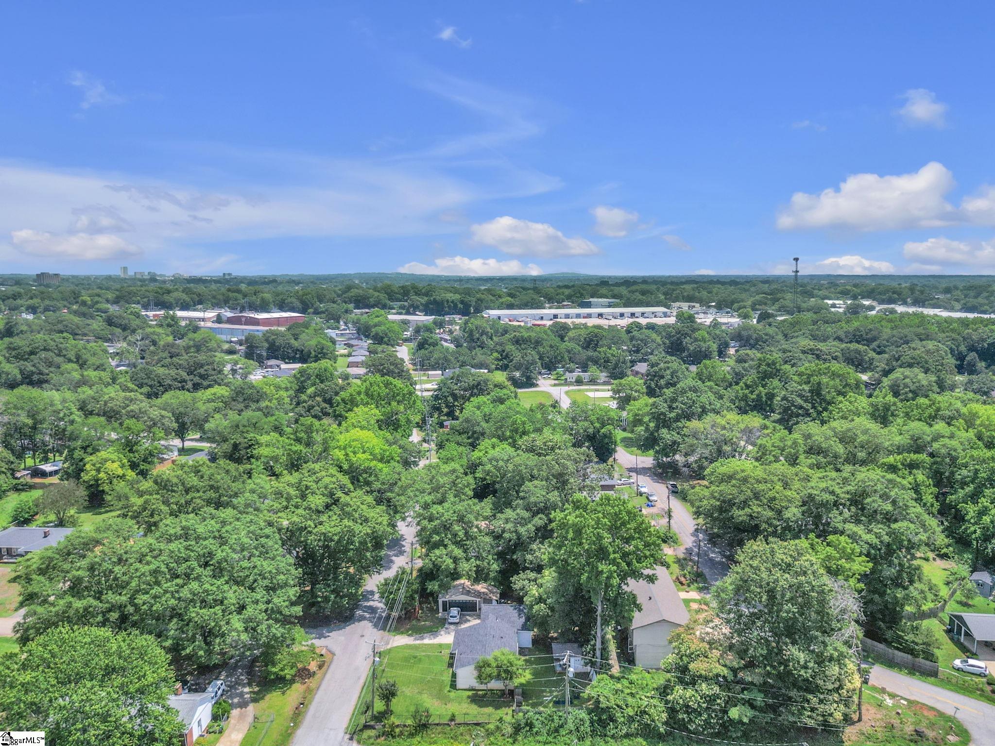 841 S Florida Avenue Greenville, SC 29611