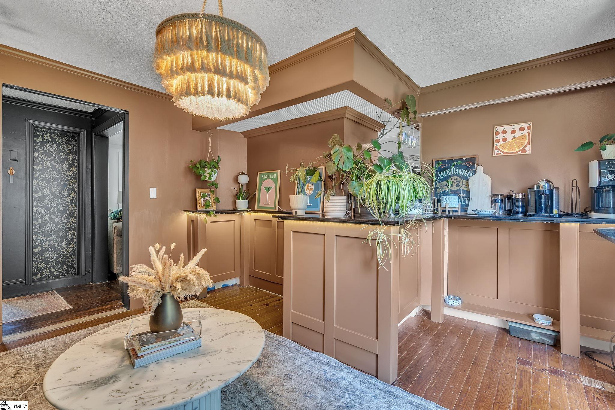841 S Florida Avenue Greenville, SC 29611
