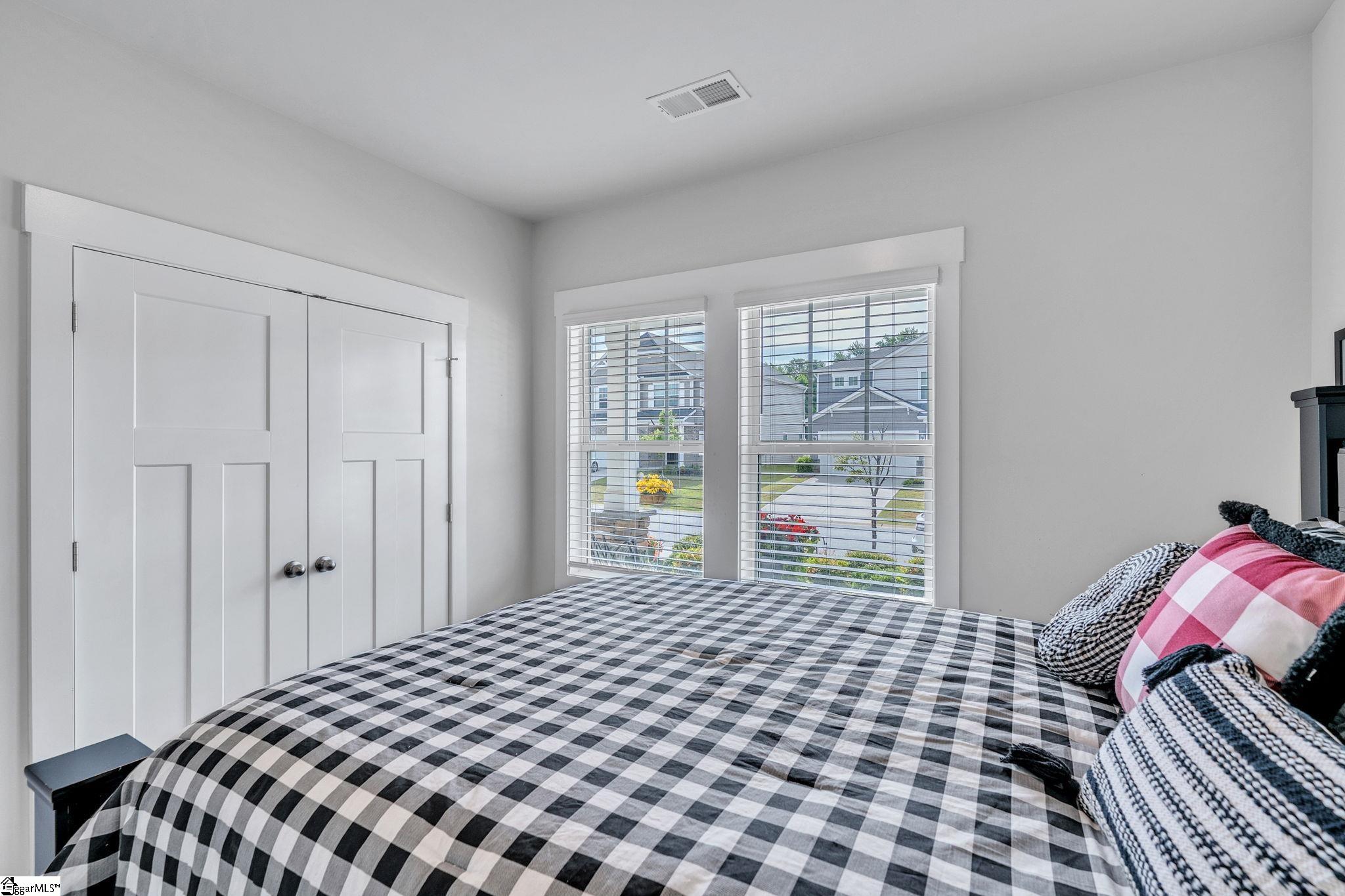 208 Obsidian Court Simpsonville, SC 29680