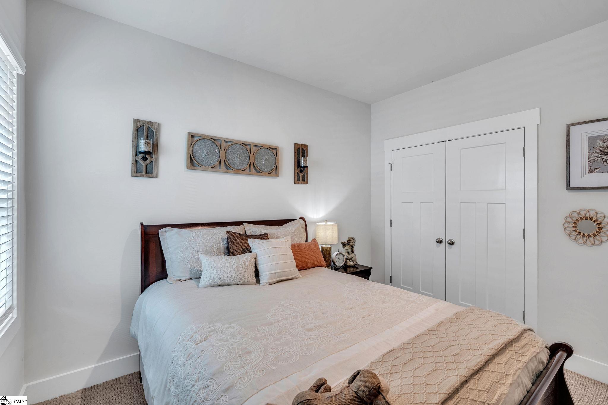 208 Obsidian Court Simpsonville, SC 29680