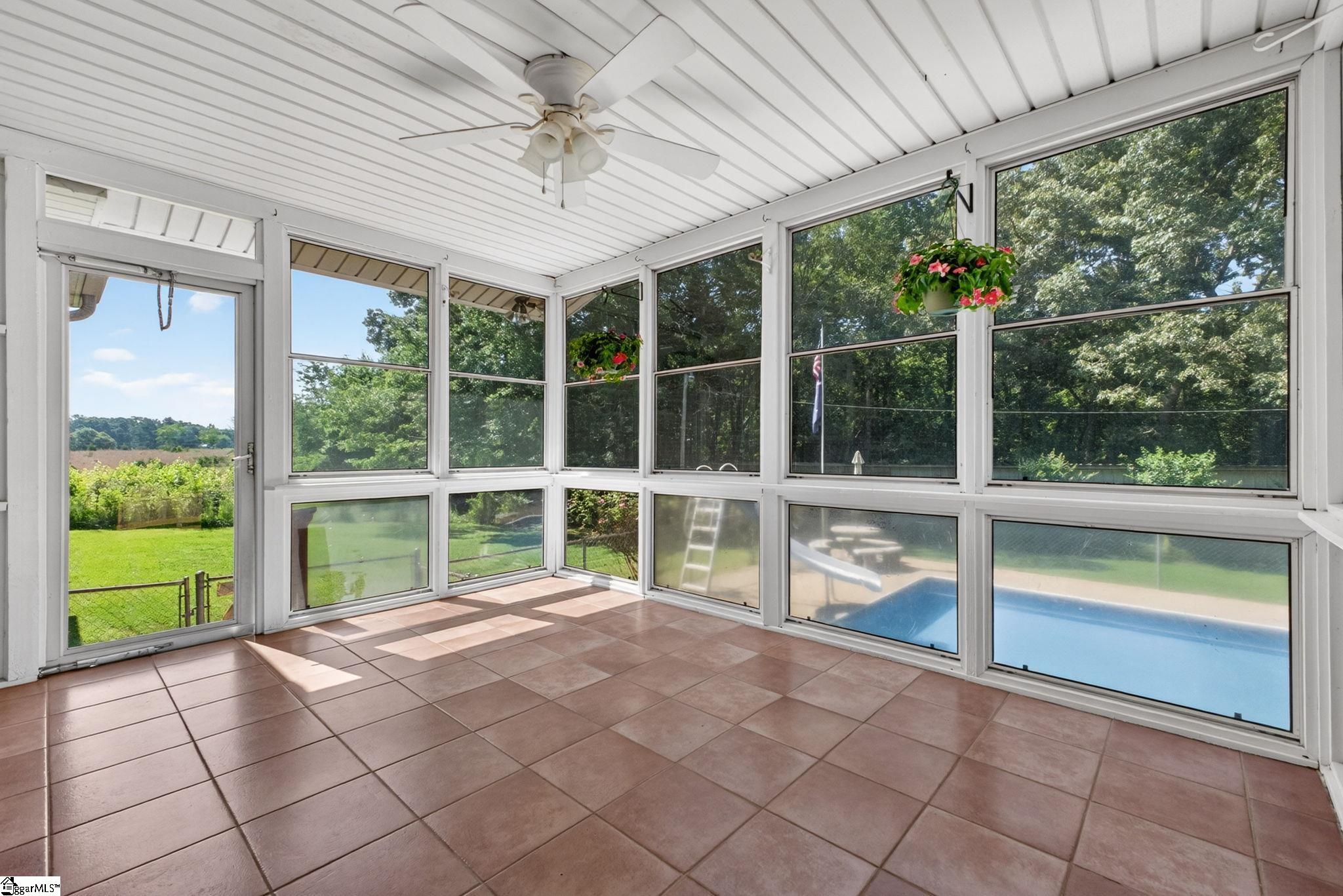 618 Racetrack Road Woodruff, SC 29388