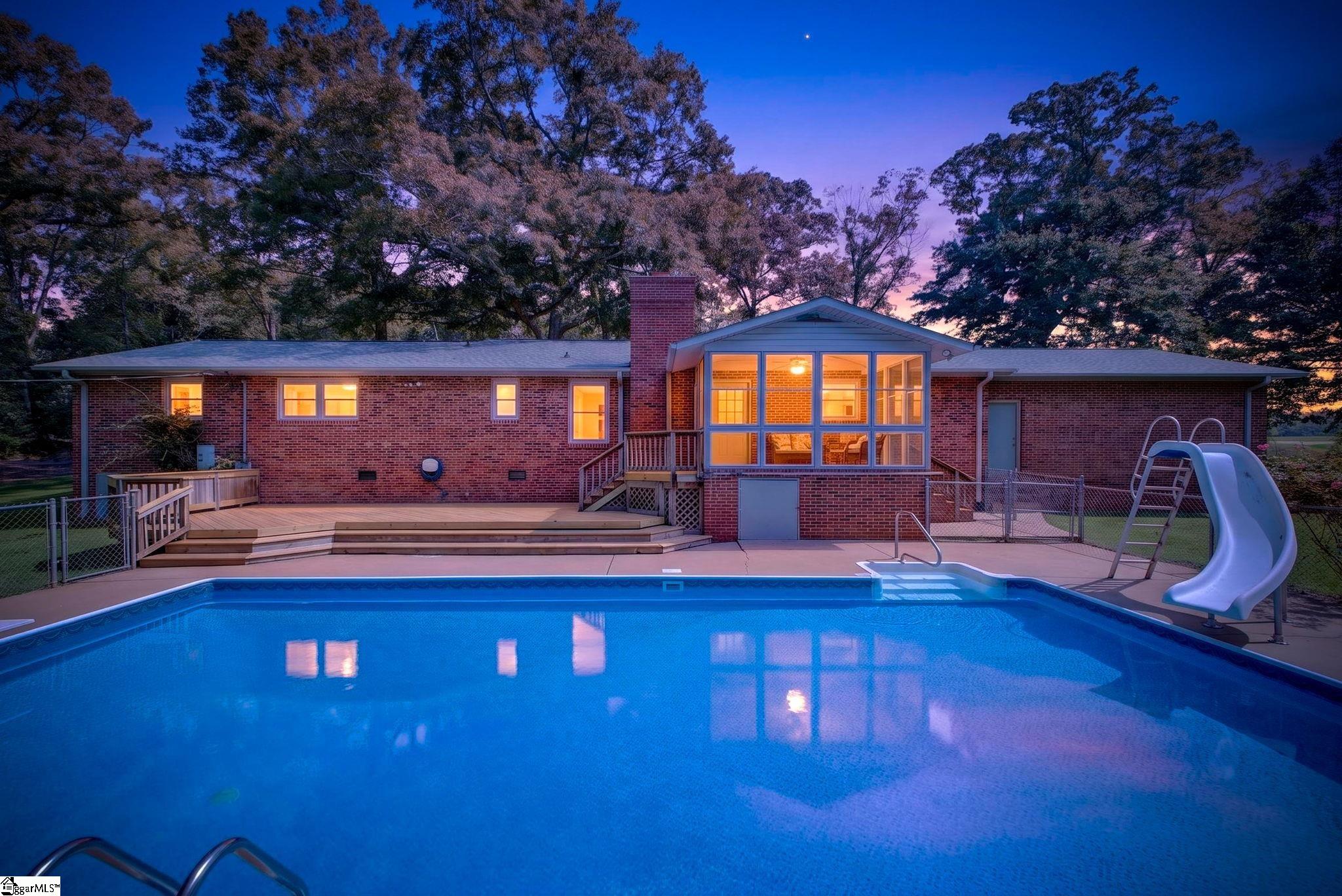 618 Racetrack Road Woodruff, SC 29388