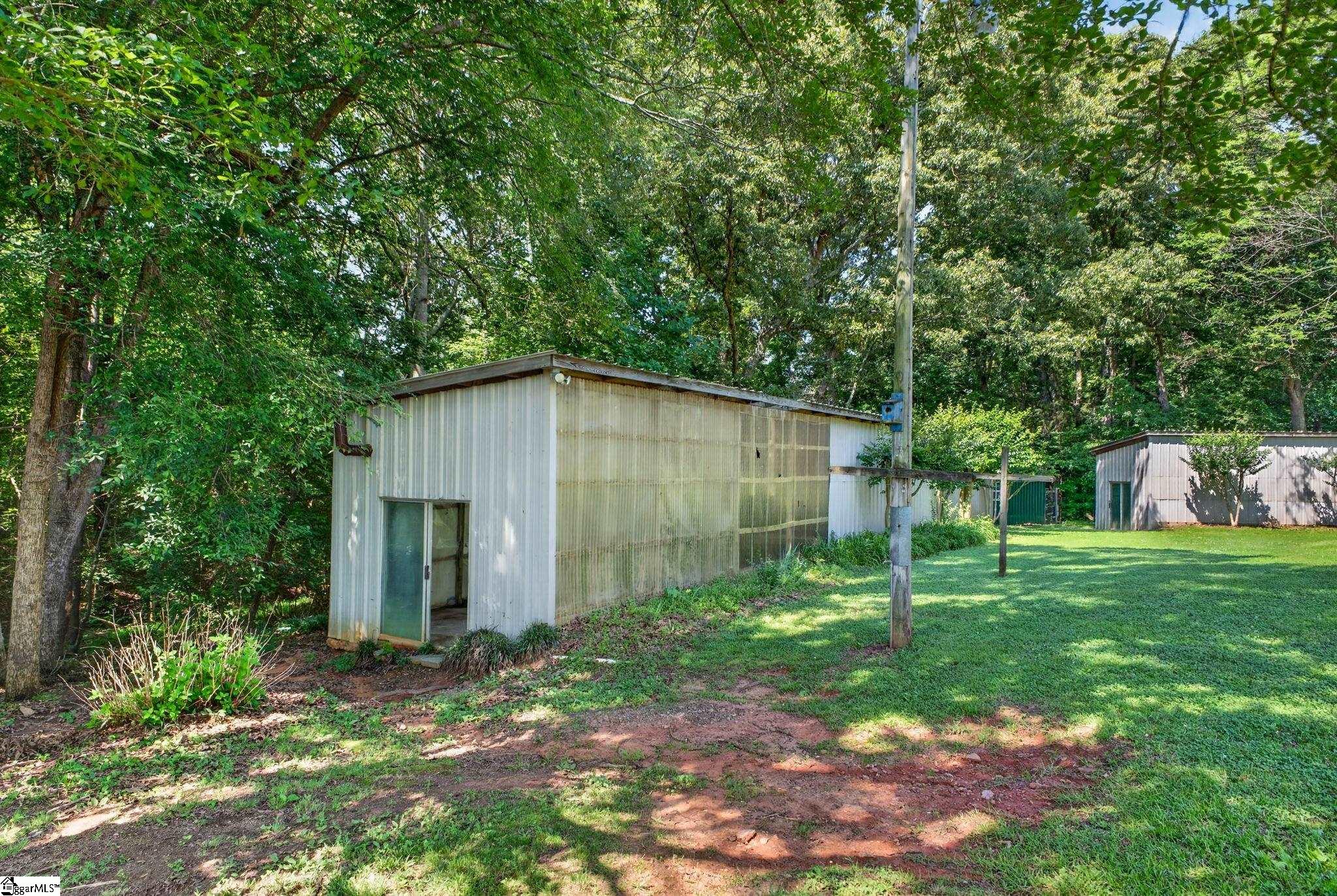 618 Racetrack Road Woodruff, SC 29388
