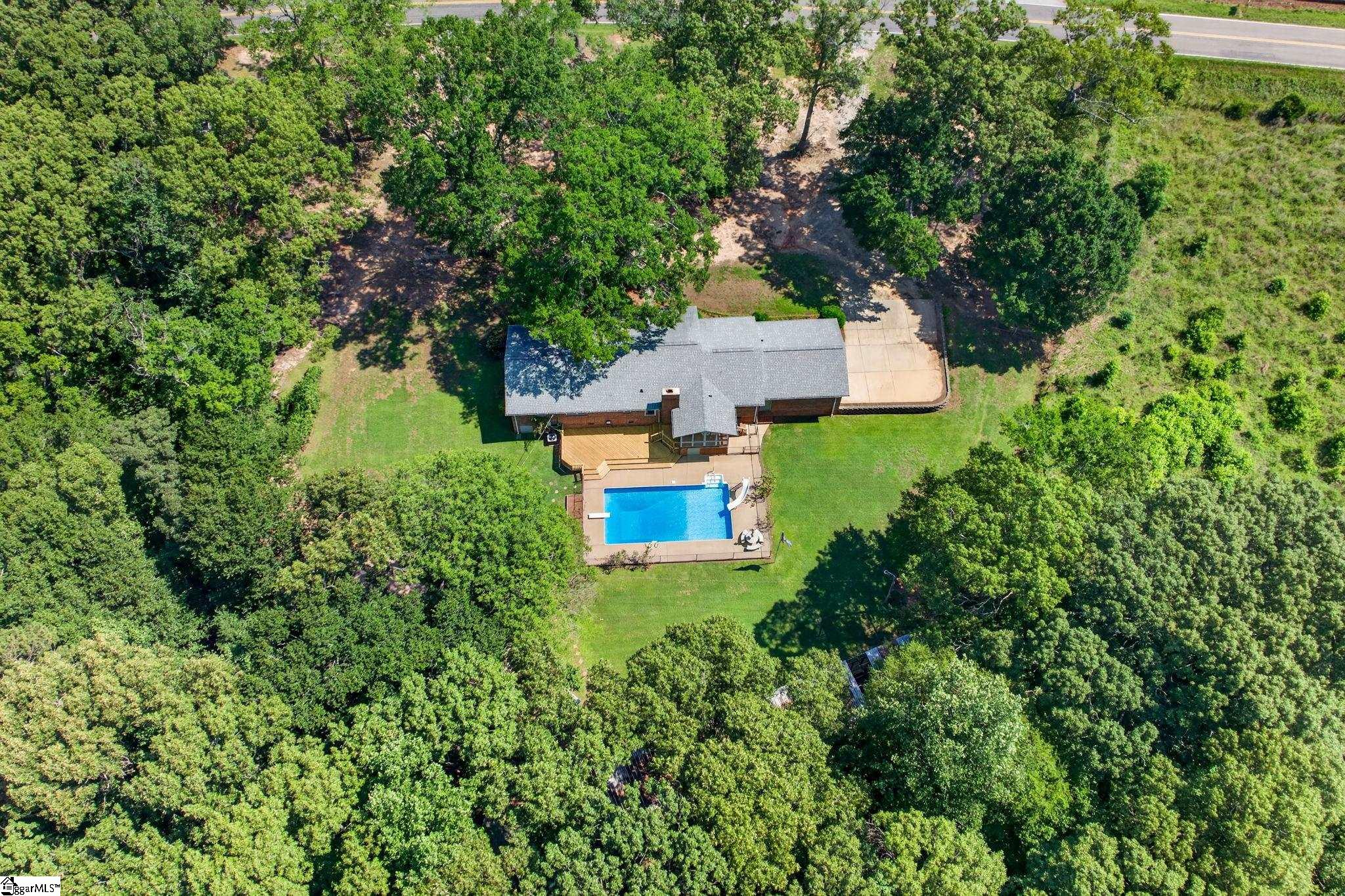 618 Racetrack Road Woodruff, SC 29388
