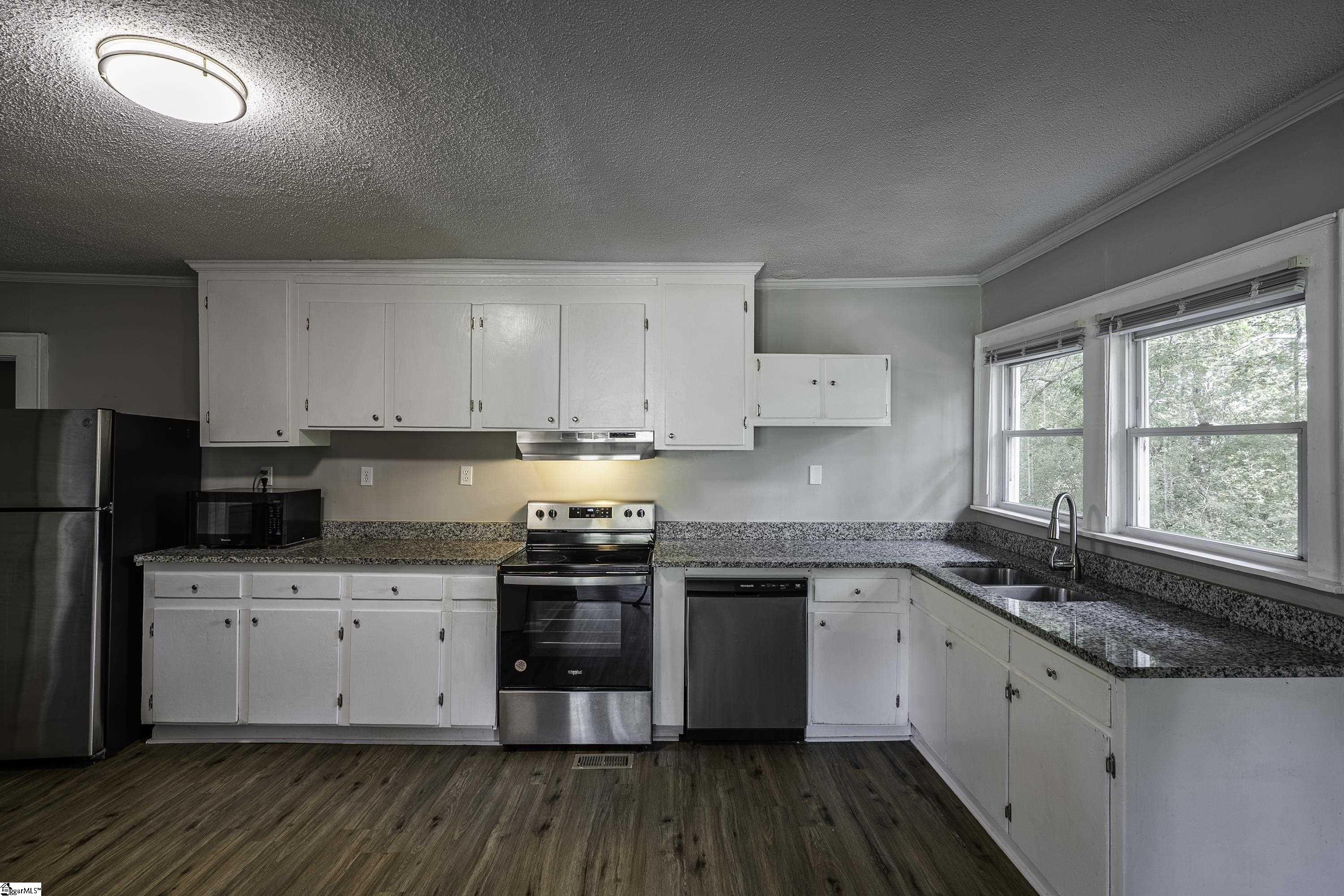 190 North Street Extension Wellford, SC 29385