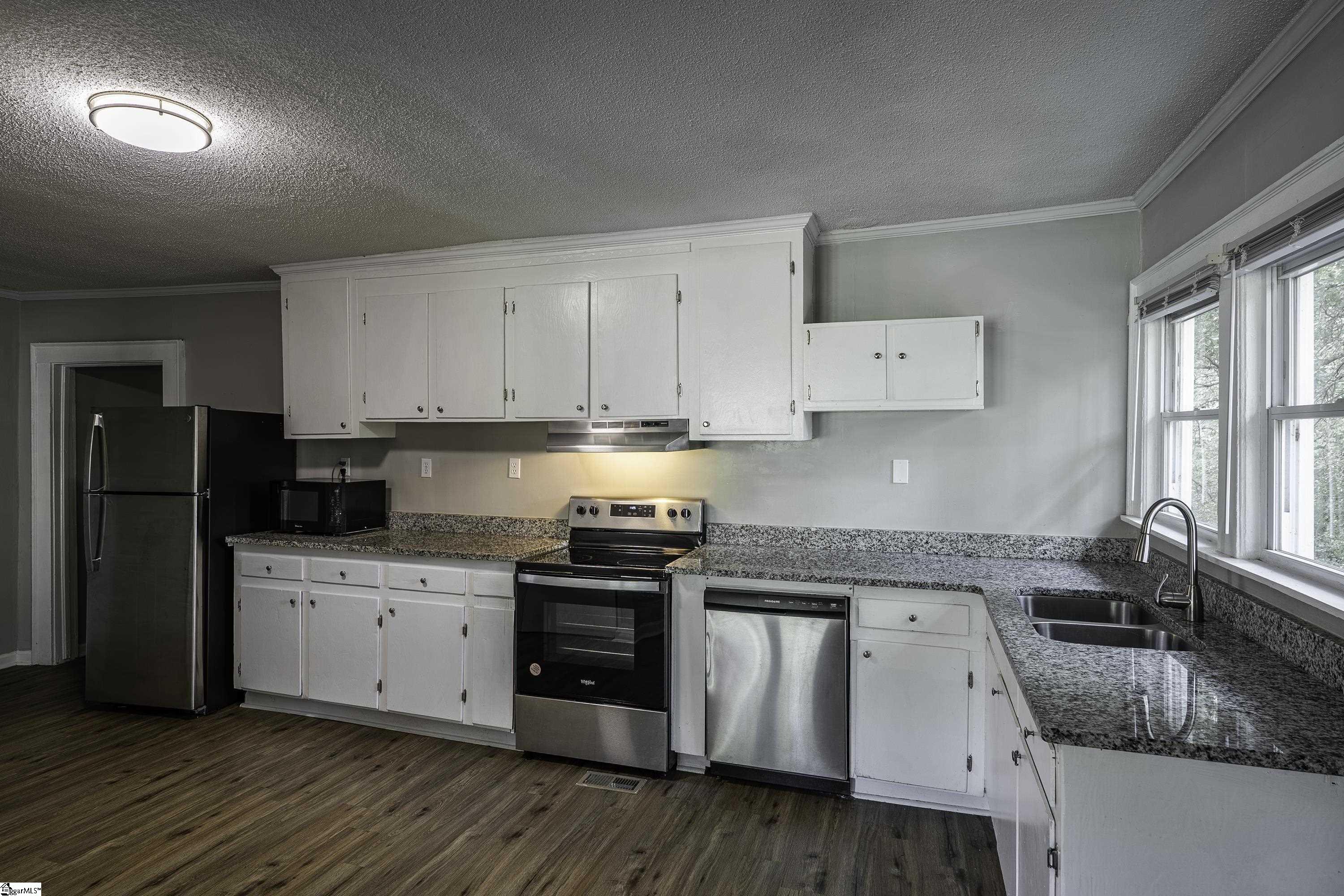 190 North Street Extension Wellford, SC 29385