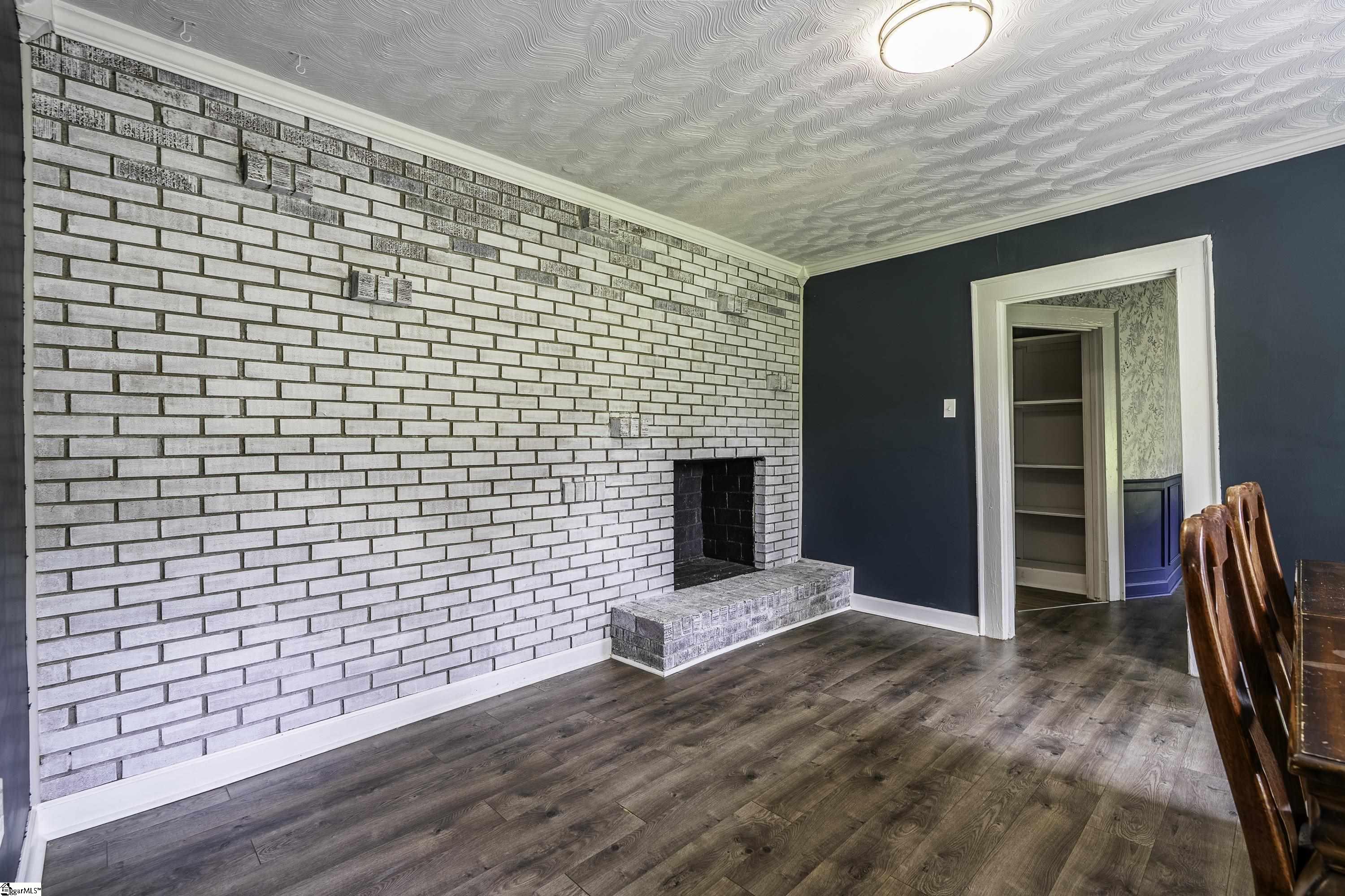 190 North Street Extension Wellford, SC 29385
