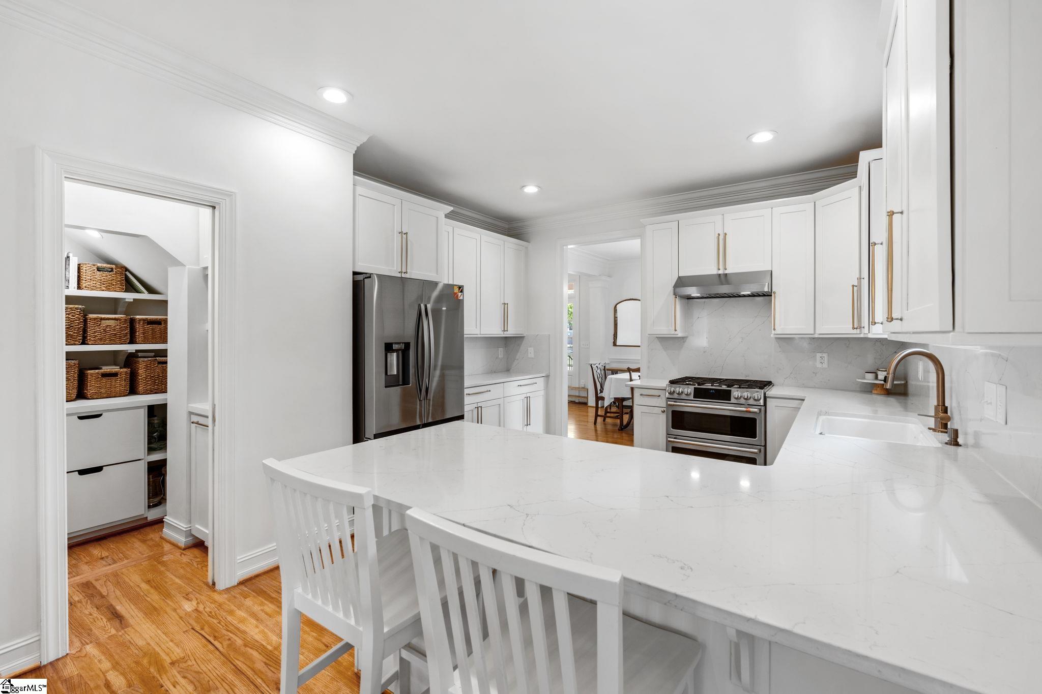 106 Caitlin Court Simpsonville, SC 29680