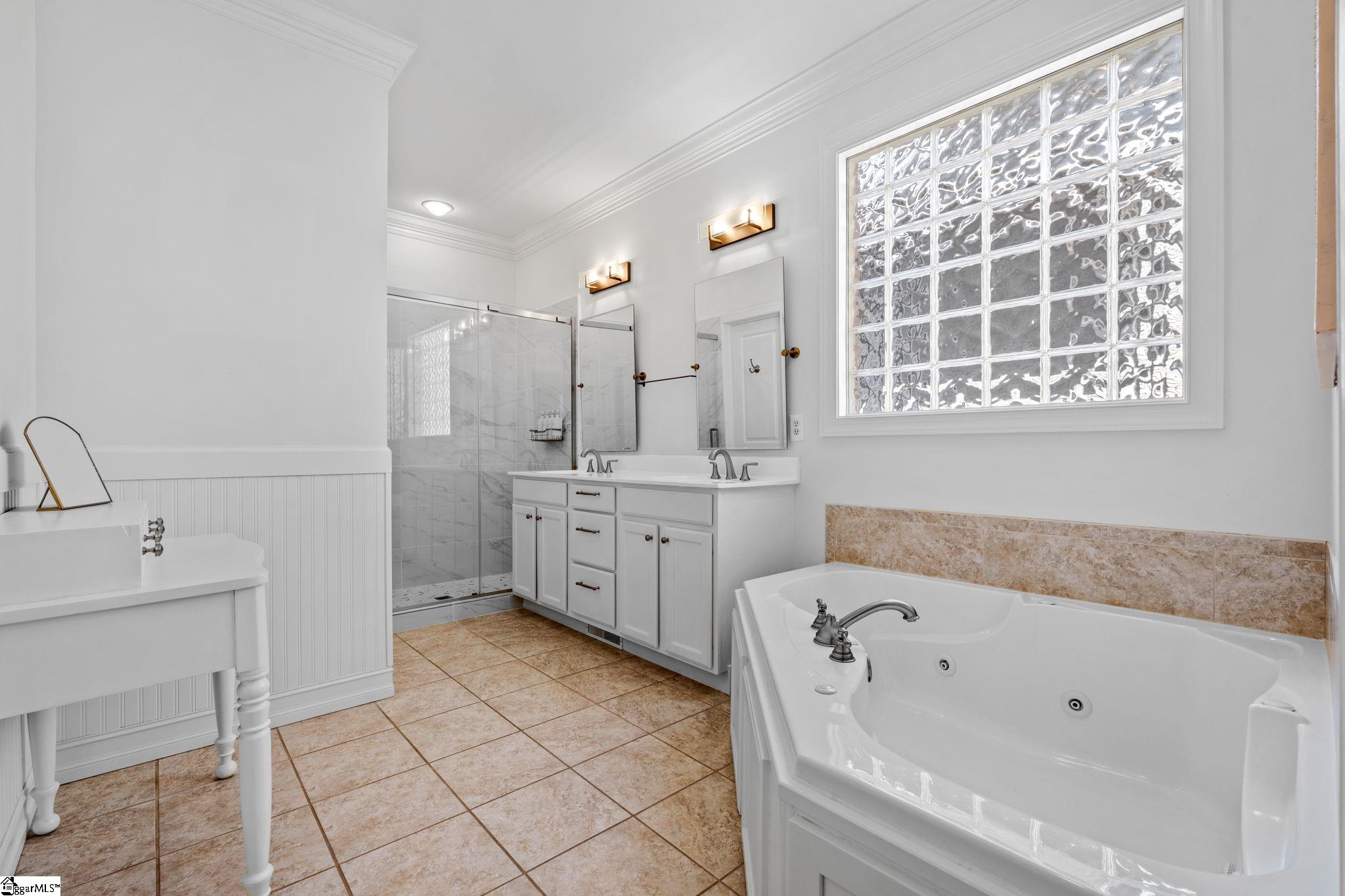 106 Caitlin Court Simpsonville, SC 29680