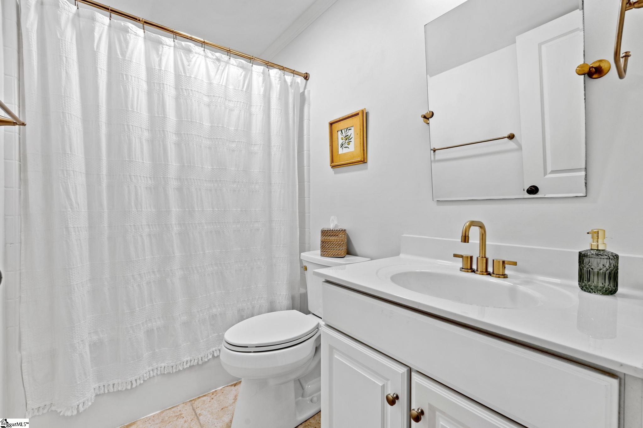 106 Caitlin Court Simpsonville, SC 29680