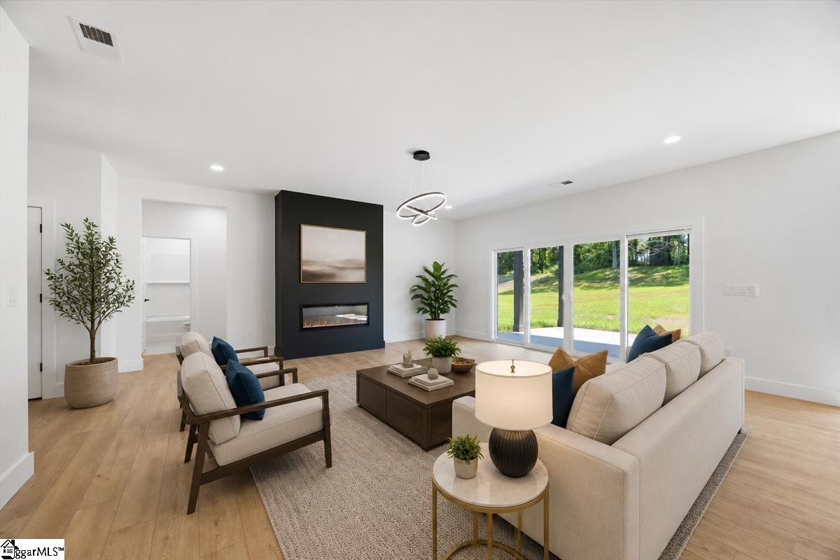 2027 Blessed Drive Inman, SC 29349