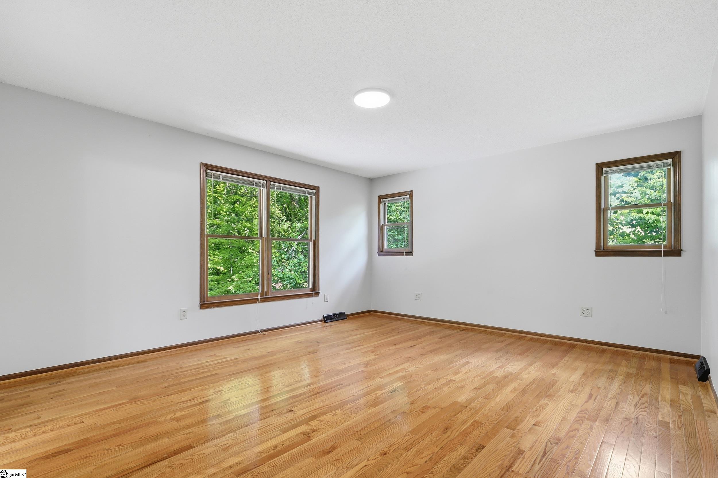 110 Trafalgar Road Greenville, SC 29617