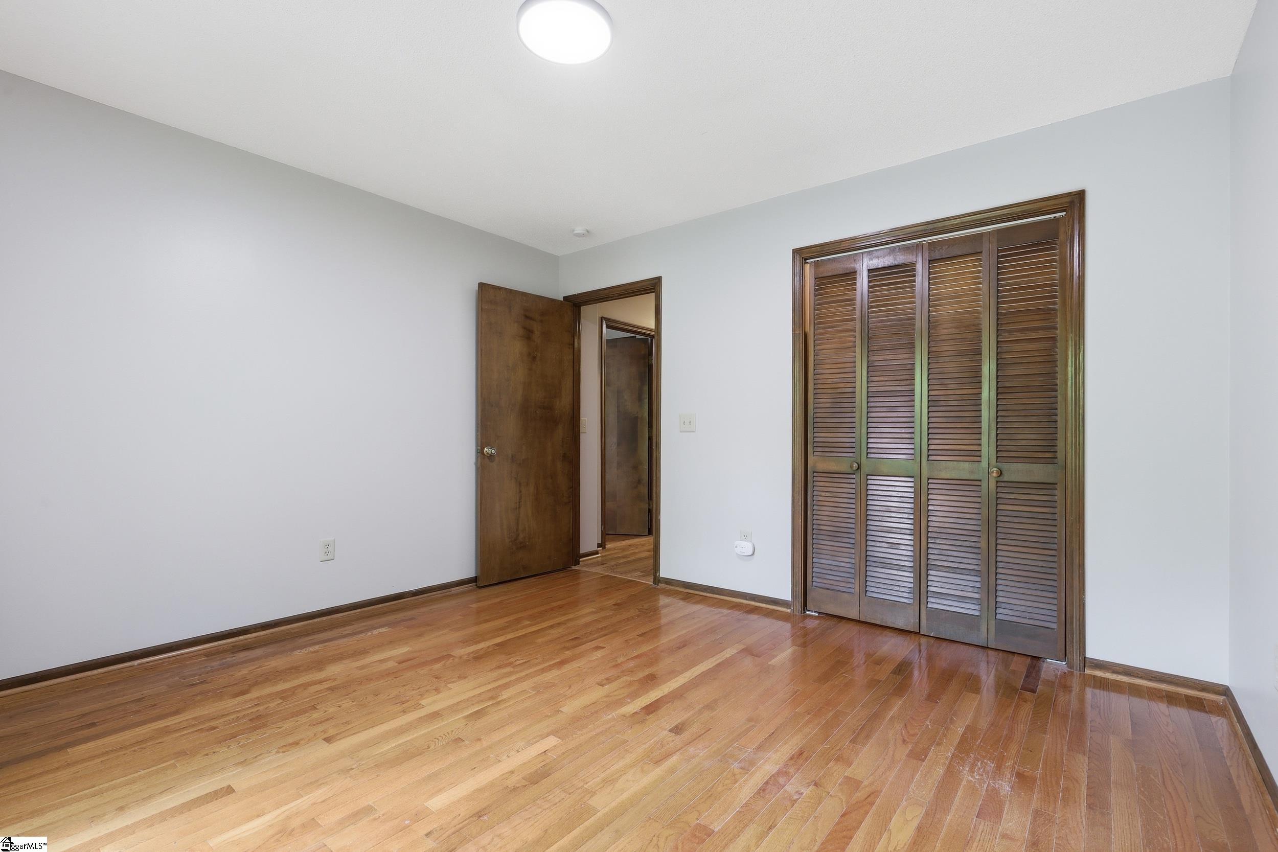 110 Trafalgar Road Greenville, SC 29617