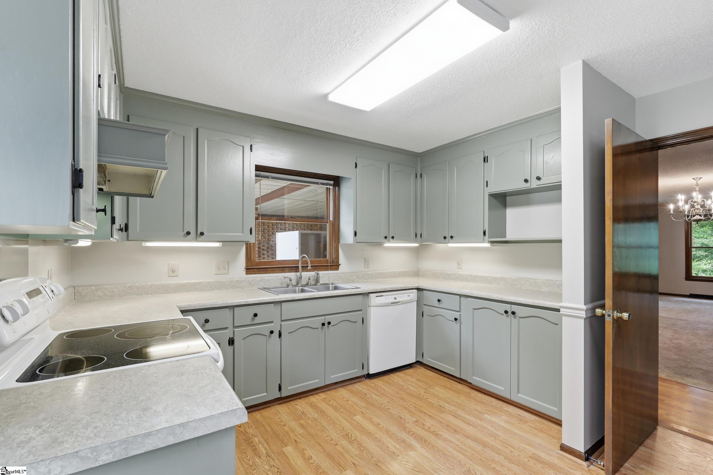 110 Trafalgar Road Greenville, SC 29617