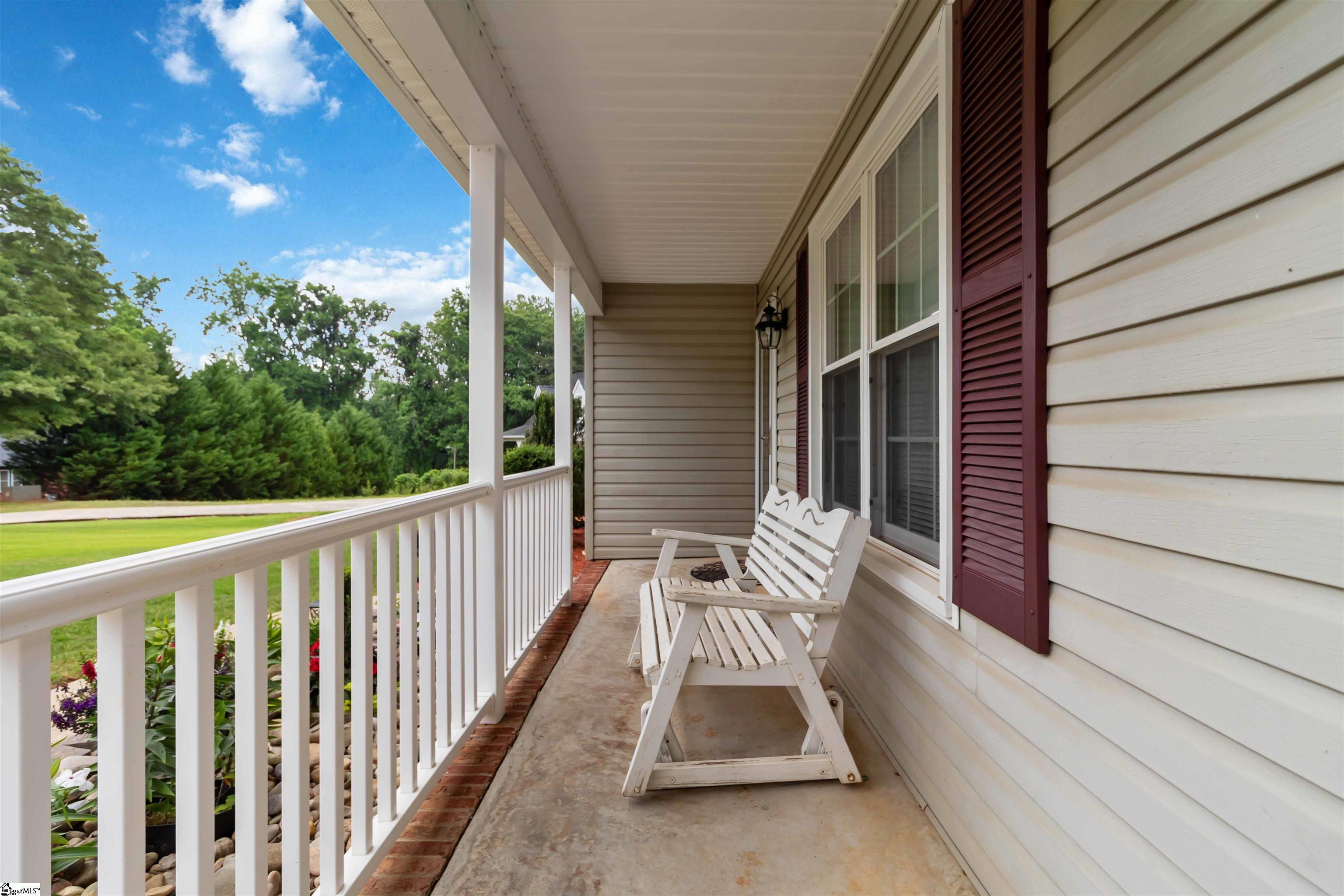 216 Eastridge Court Cowpens, SC 29330