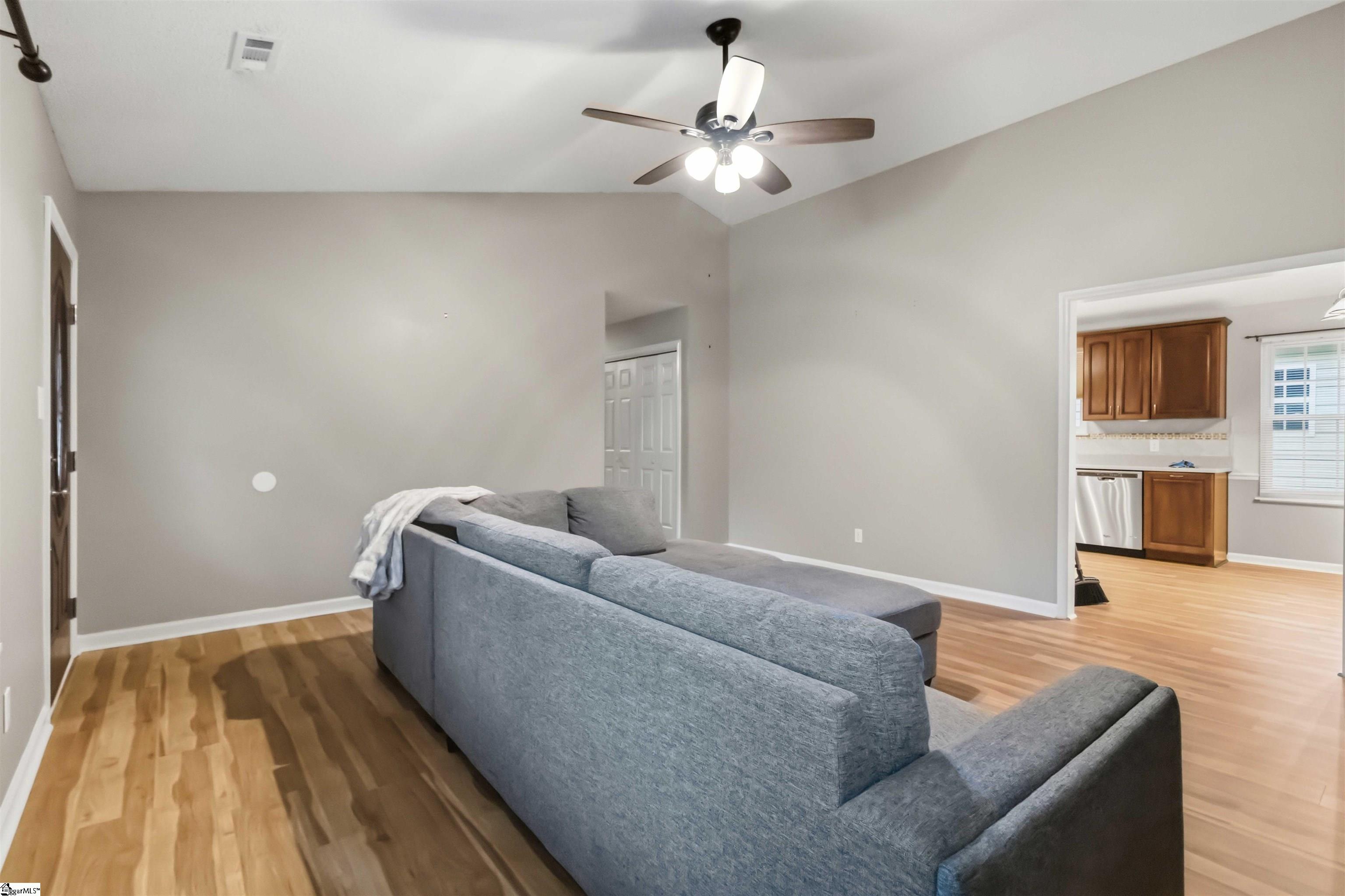 216 Eastridge Court Cowpens, SC 29330