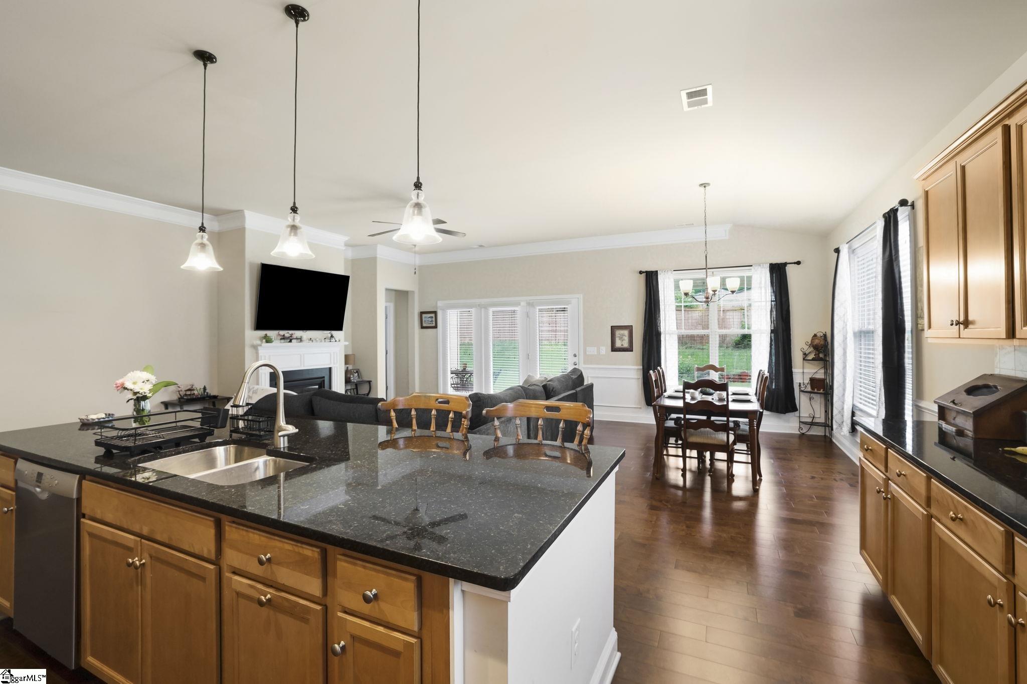 257 Evansdale Way Simpsonville, SC 29680-6596