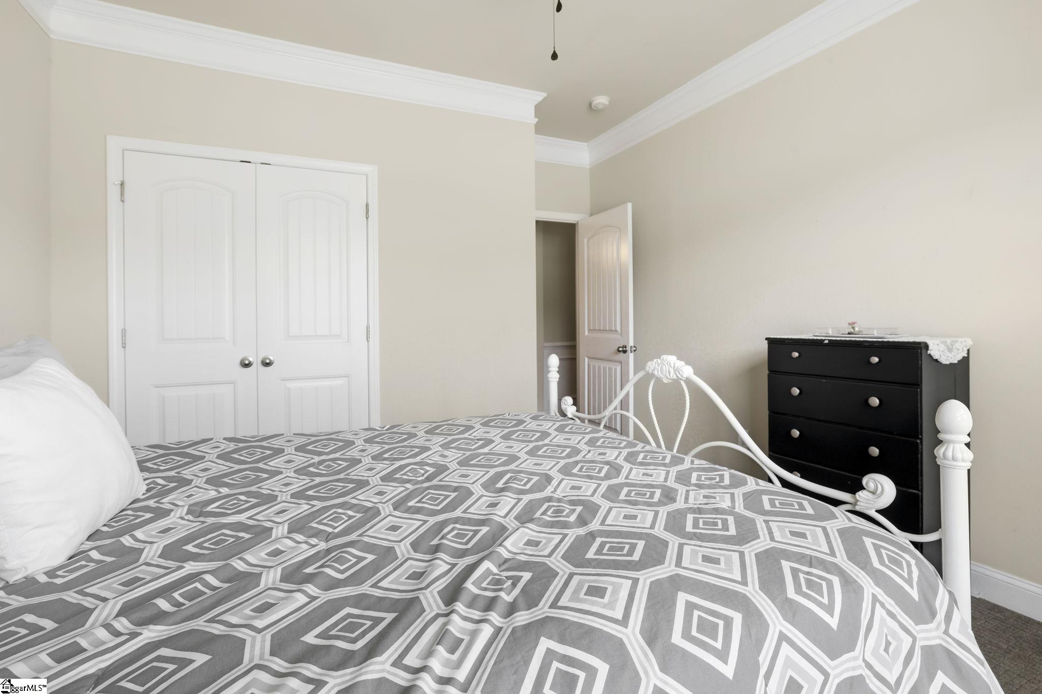 257 Evansdale Way Simpsonville, SC 29680-6596