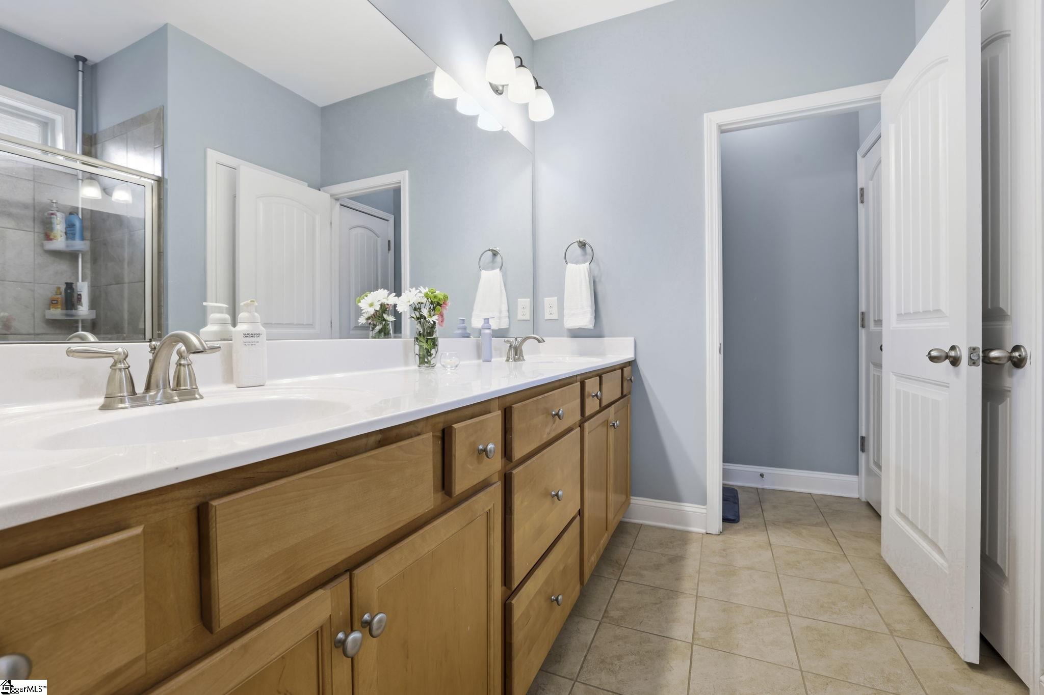 257 Evansdale Way Simpsonville, SC 29680-6596