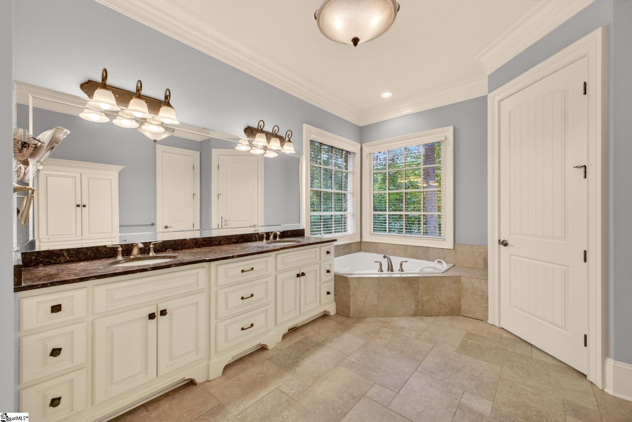 105 Treetops Court Greer, SC 29650