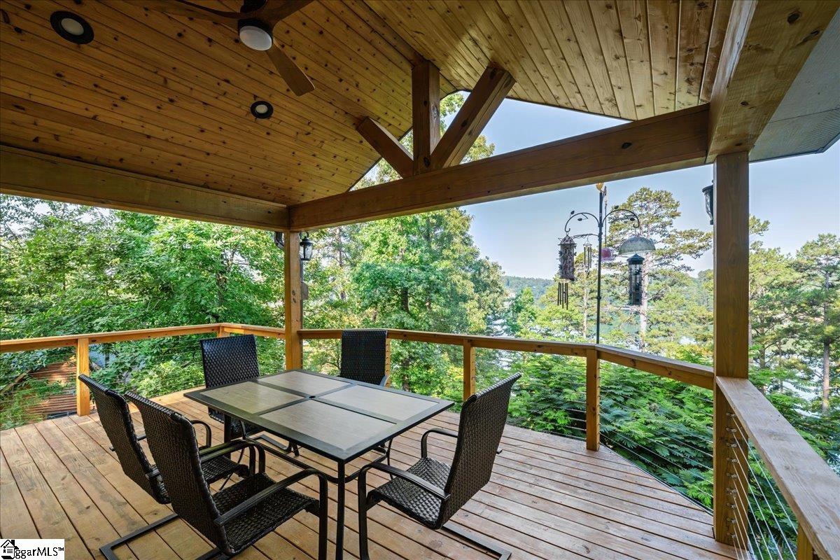 115 Keowee Overlook Road West Union, SC 29696