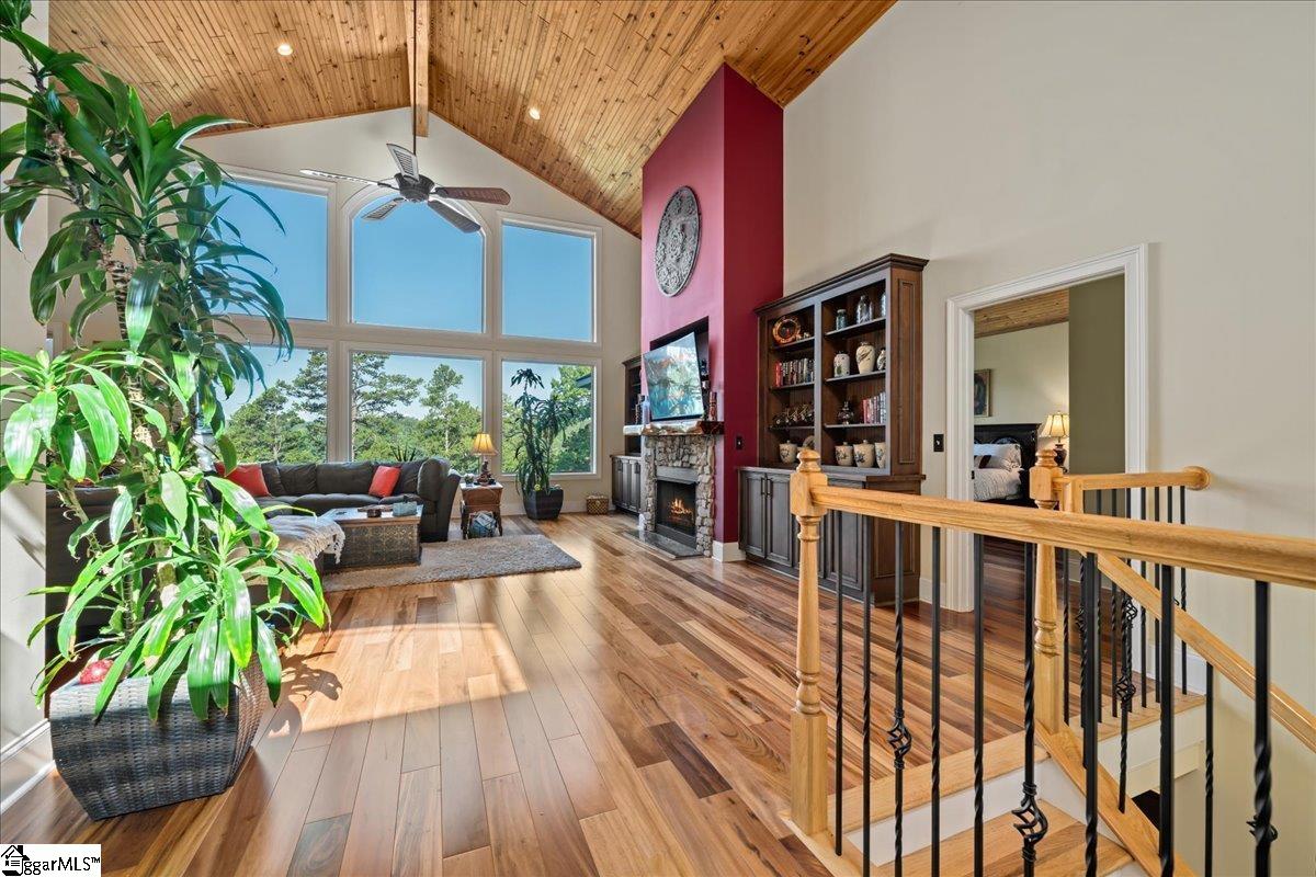 115 Keowee Overlook Road West Union, SC 29696
