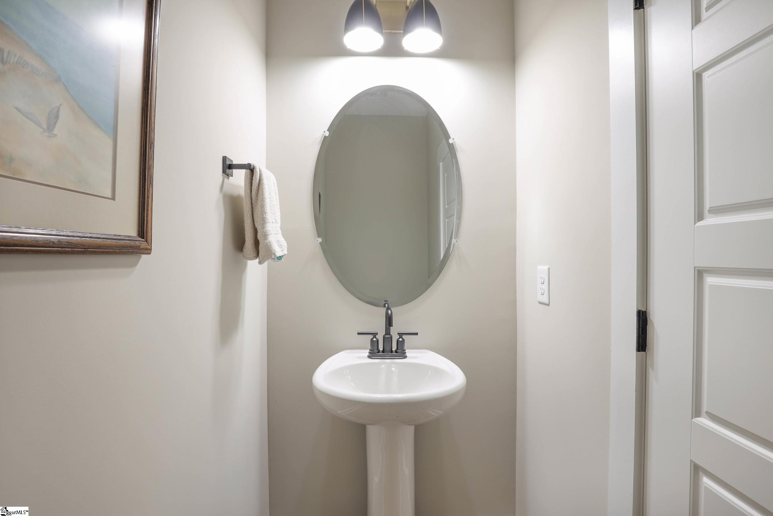 317 Breakwater Lane Seneca, SC 29678