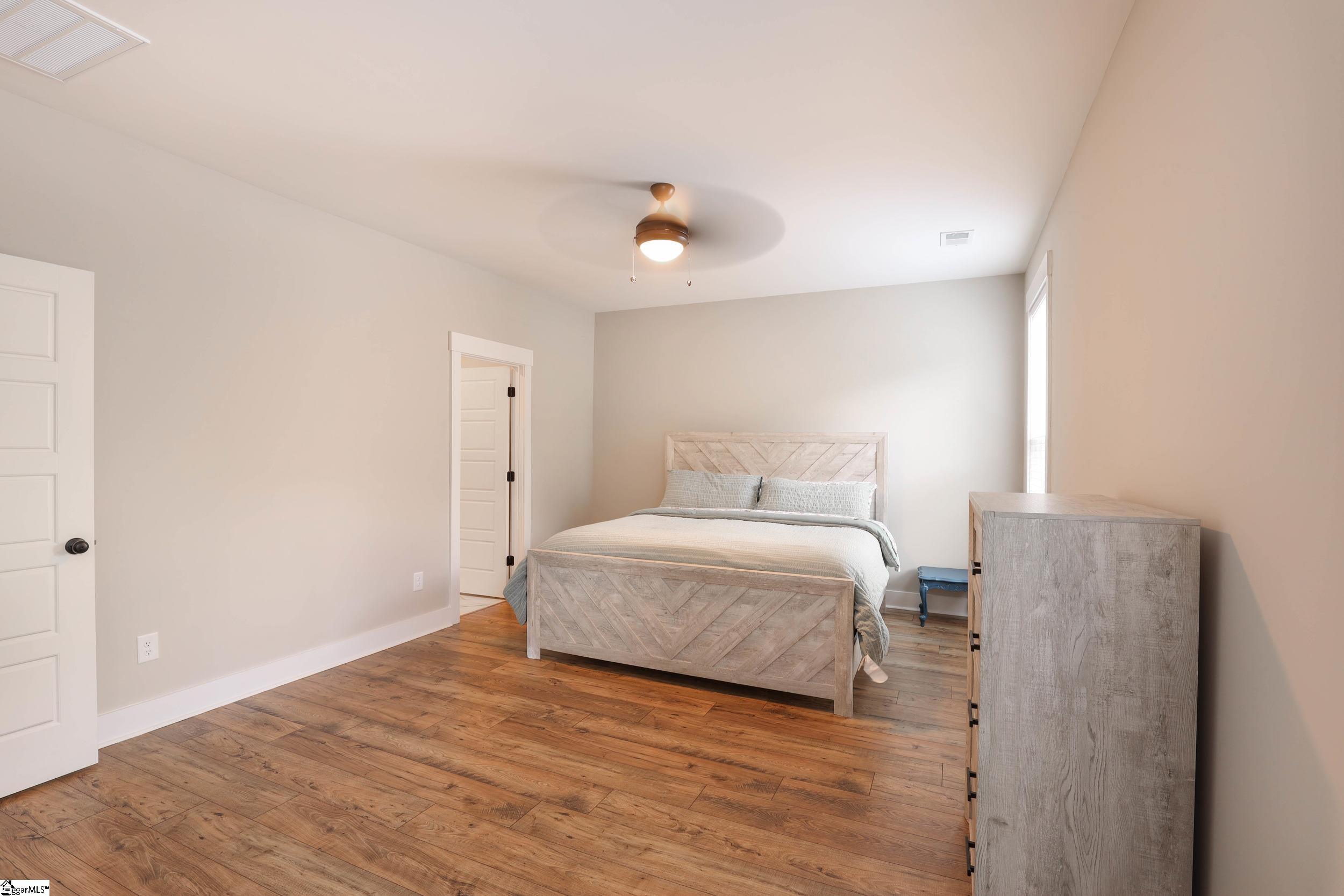 317 Breakwater Lane Seneca, SC 29678